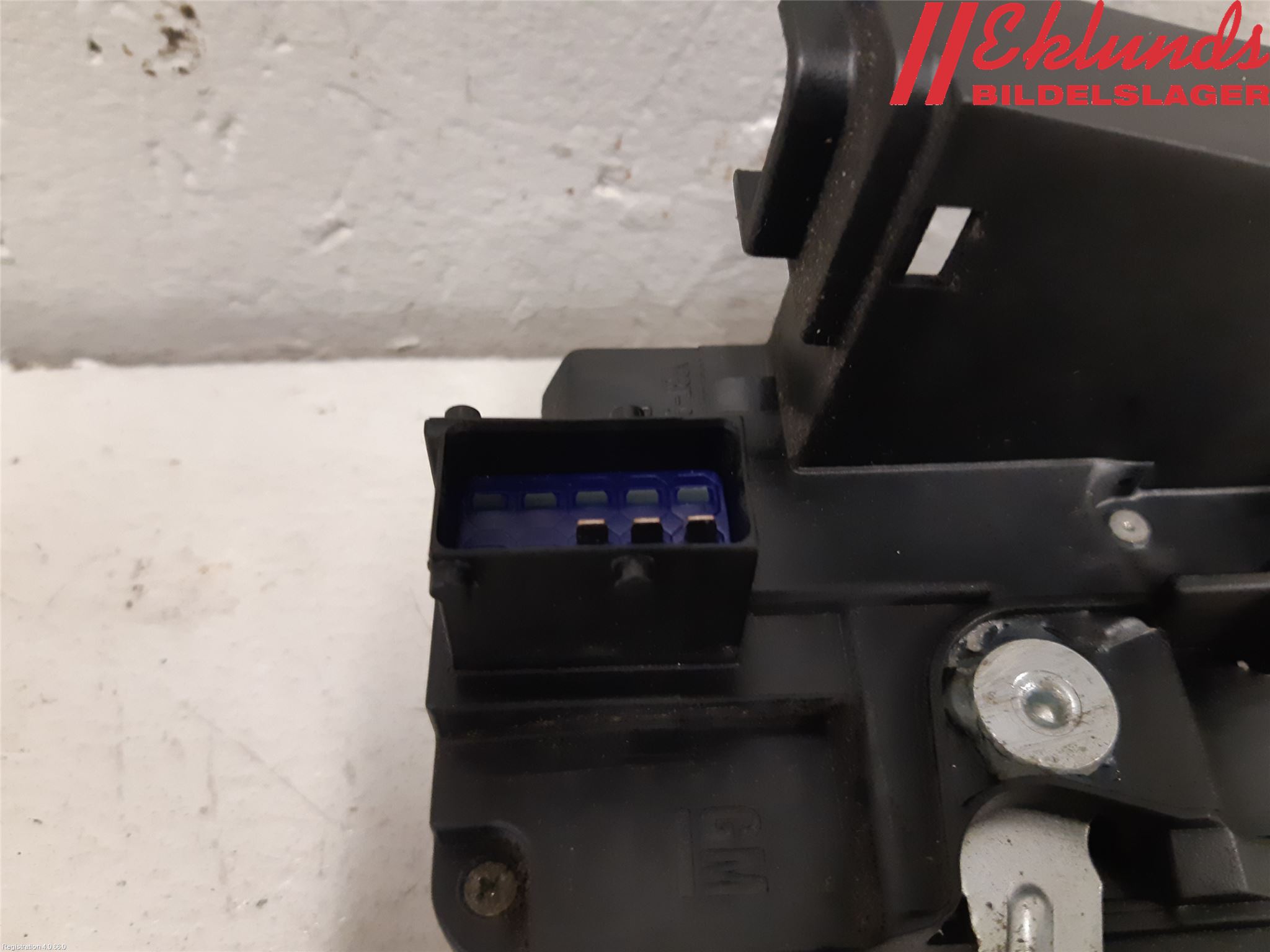 Opel VIVARO 01-14 Låskista-Dörrlås