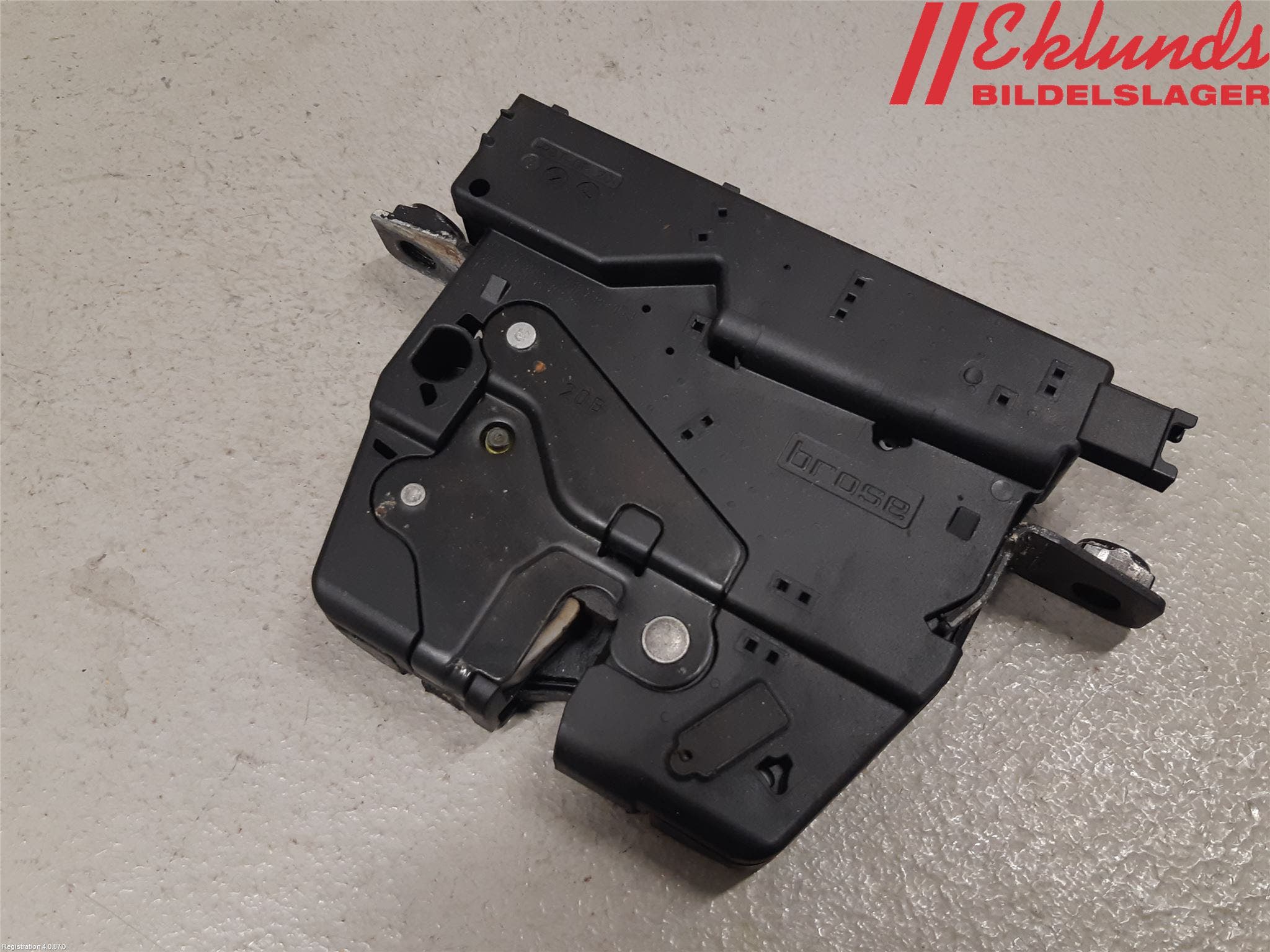 BMW X1 E84 10-15 Låskista Baklucka