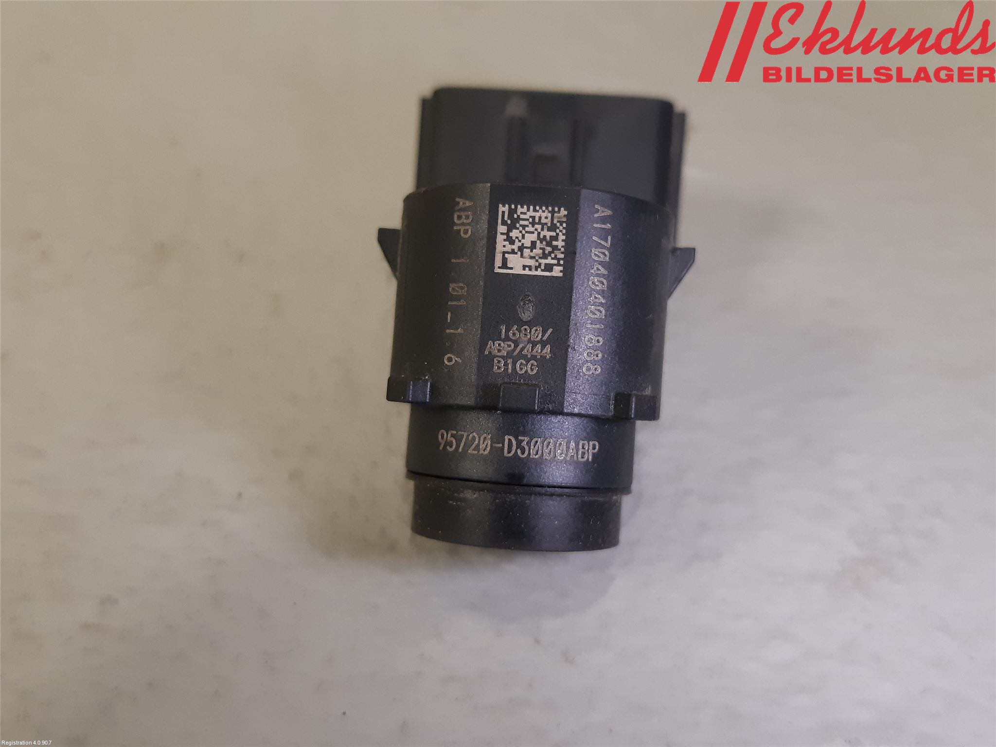 Kia OPTIMA 16-20 Parkeringshjälp Frontsensor