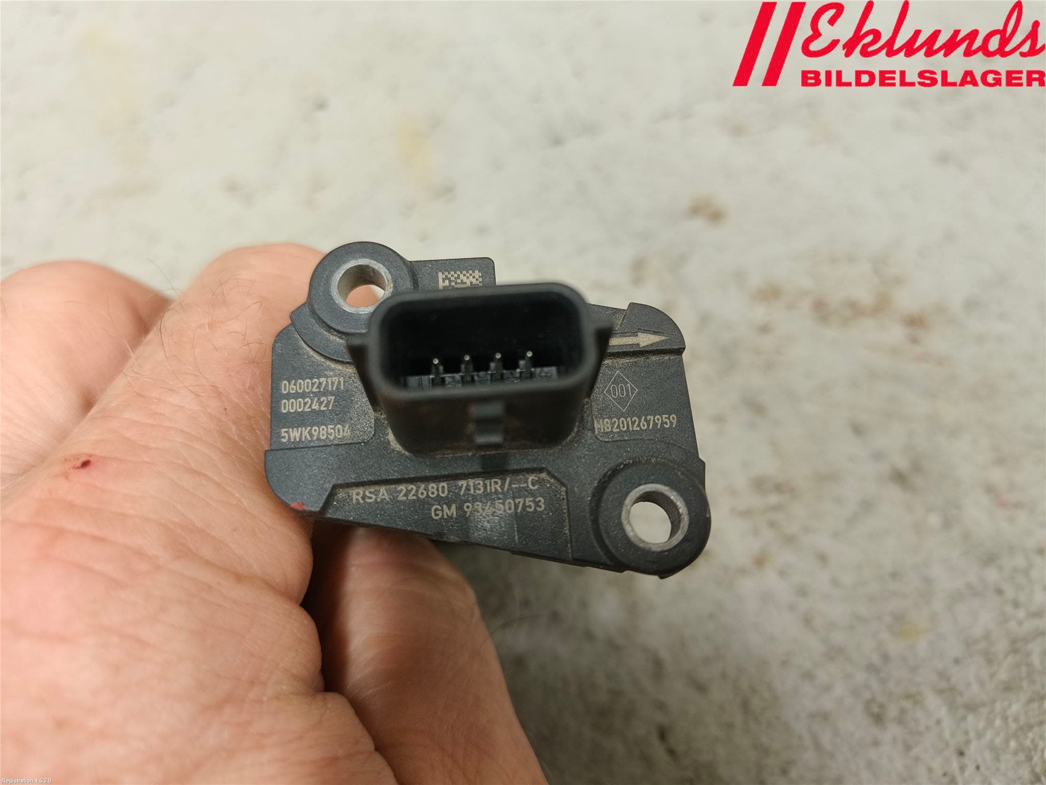 Renault TRAFIC/E-TECH 15- Injluftmassamätare