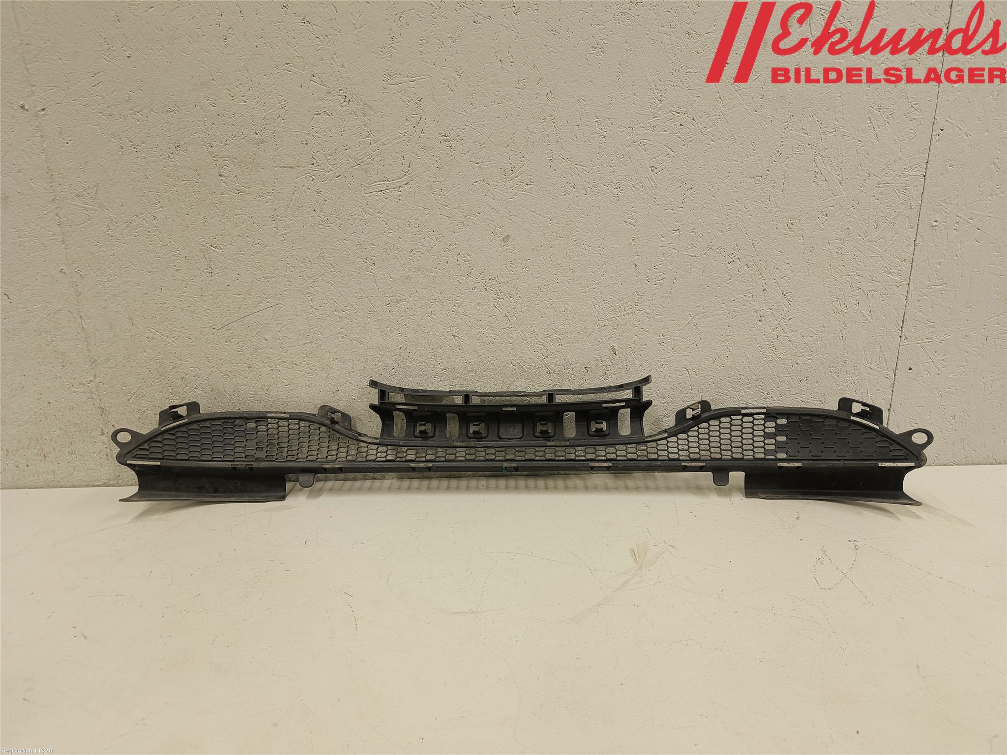 Peugeot 208 12-15 Grill-Galler