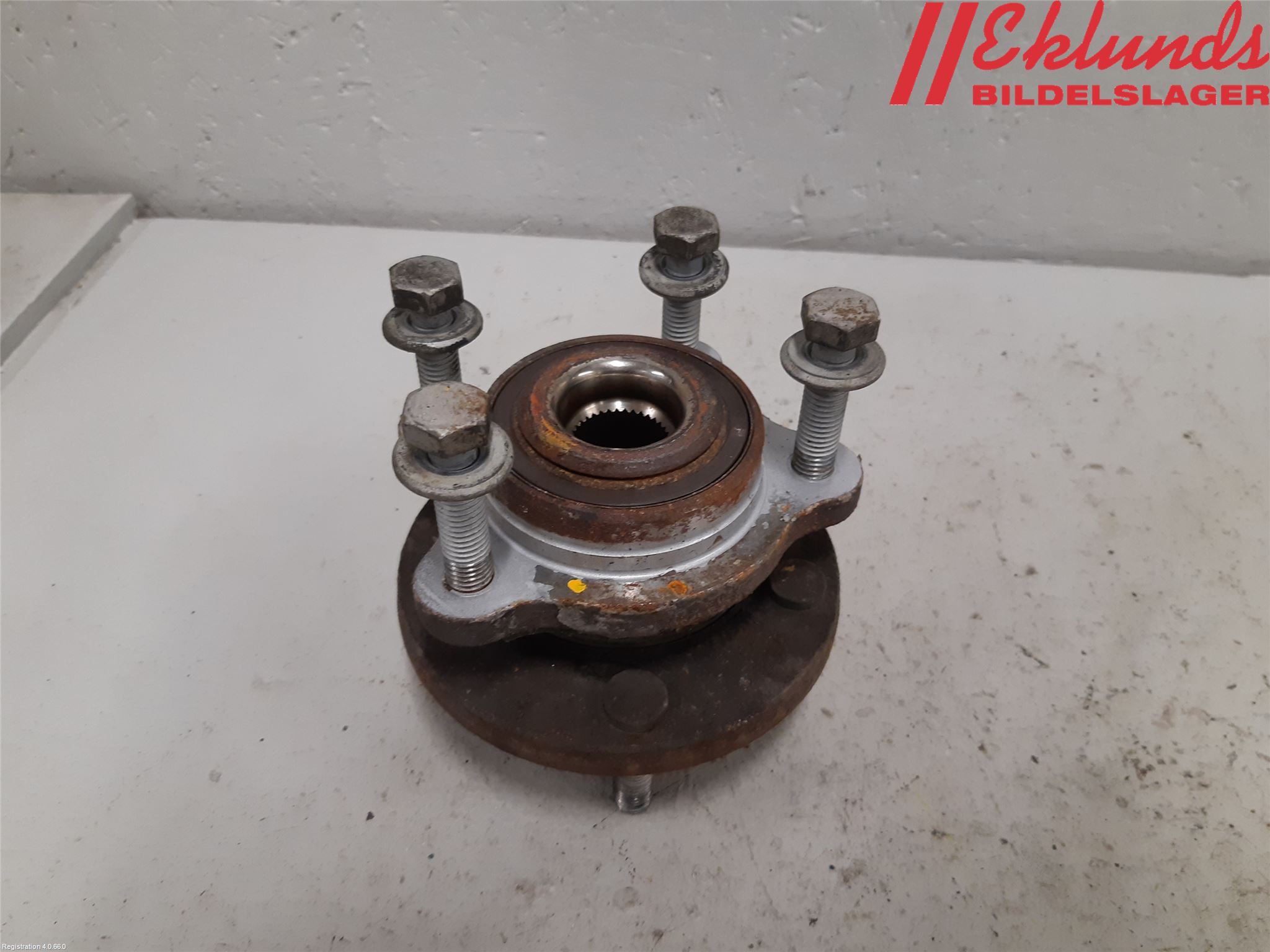 Volvo V40 12-19 Nav Fram