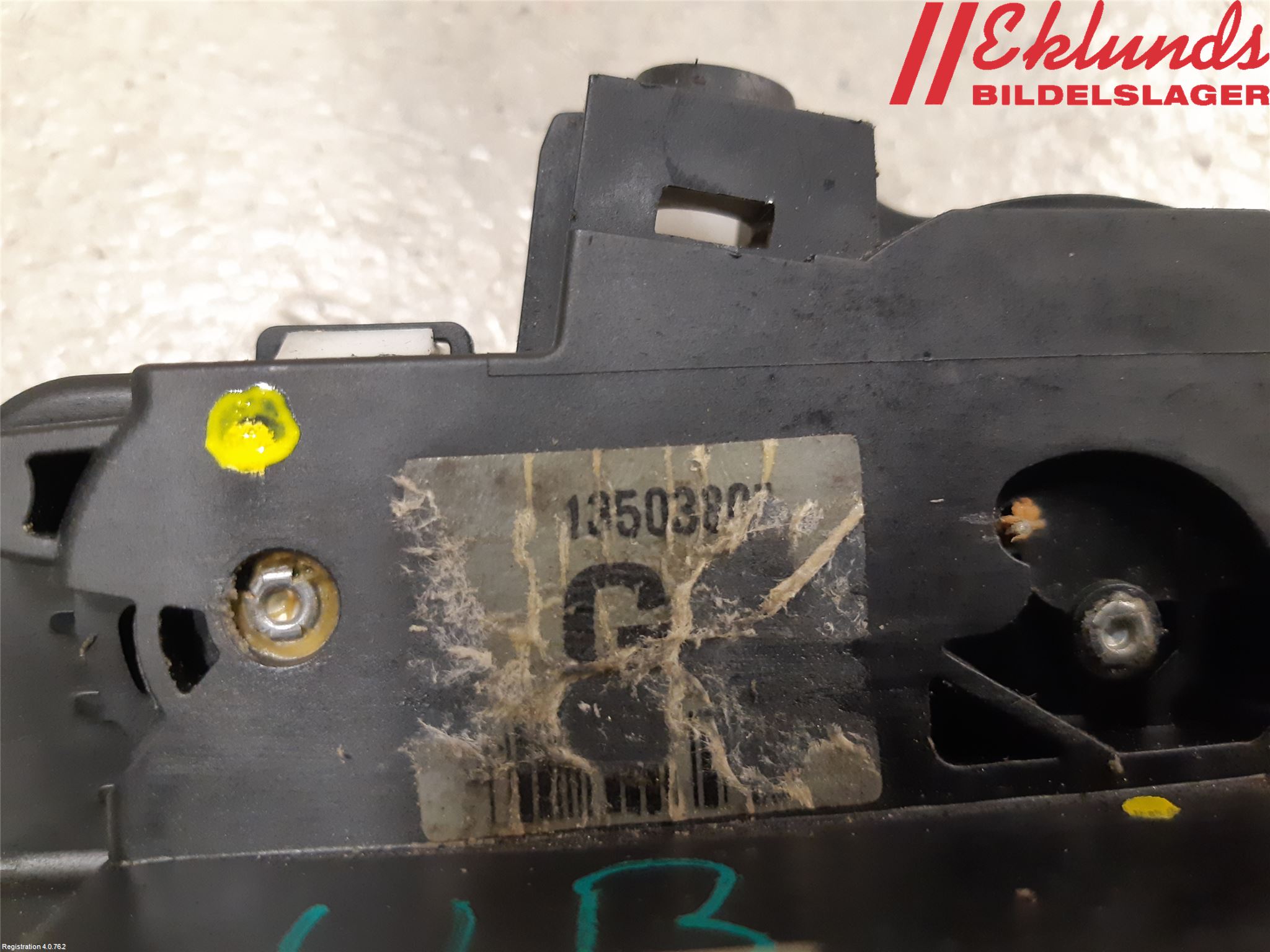 Opel ASTRA J 10-15 Låskista-Dörrlås