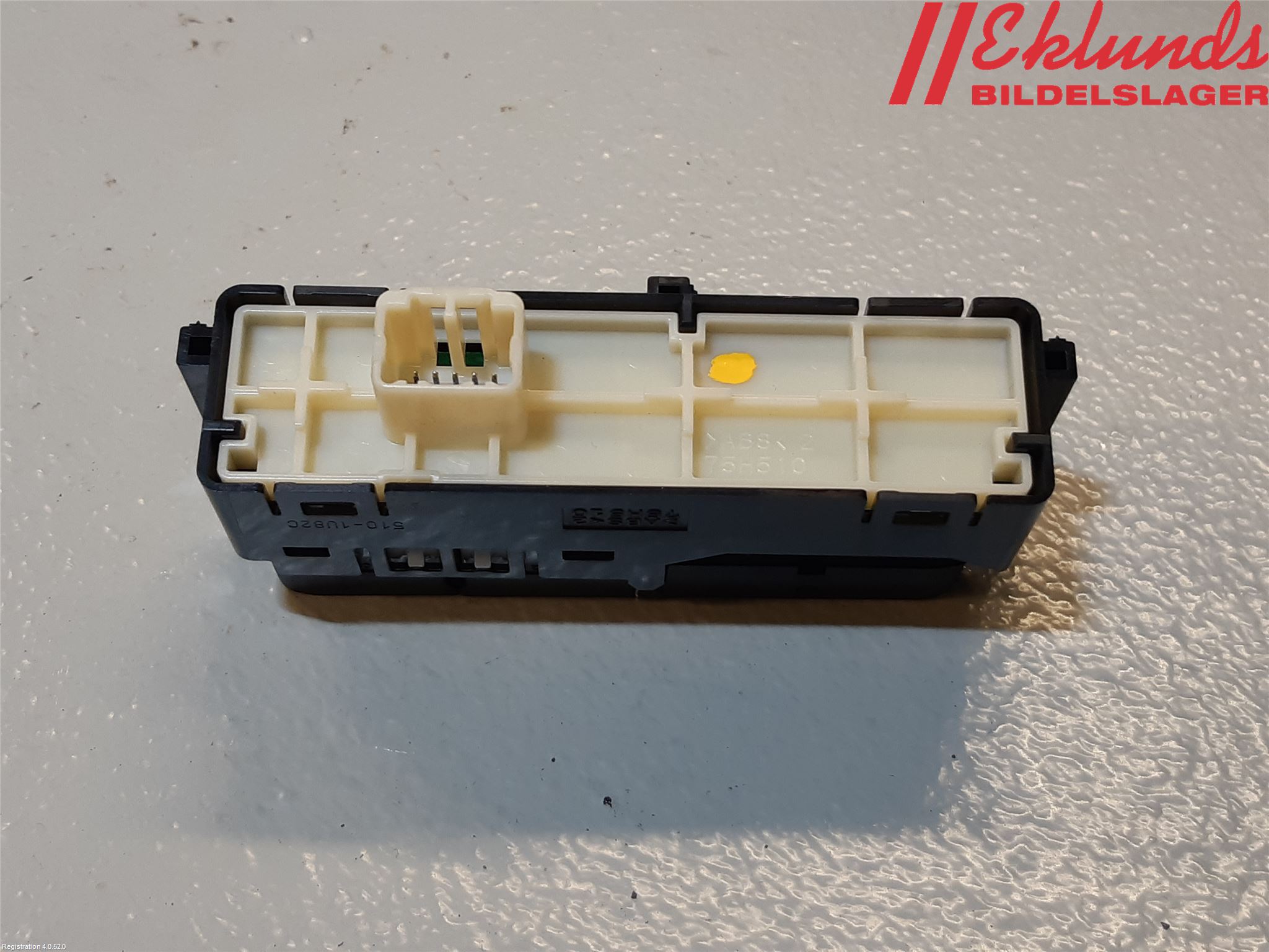 Toyota PRIUS (ZVW50) 16-21 Strömställare Antispinn