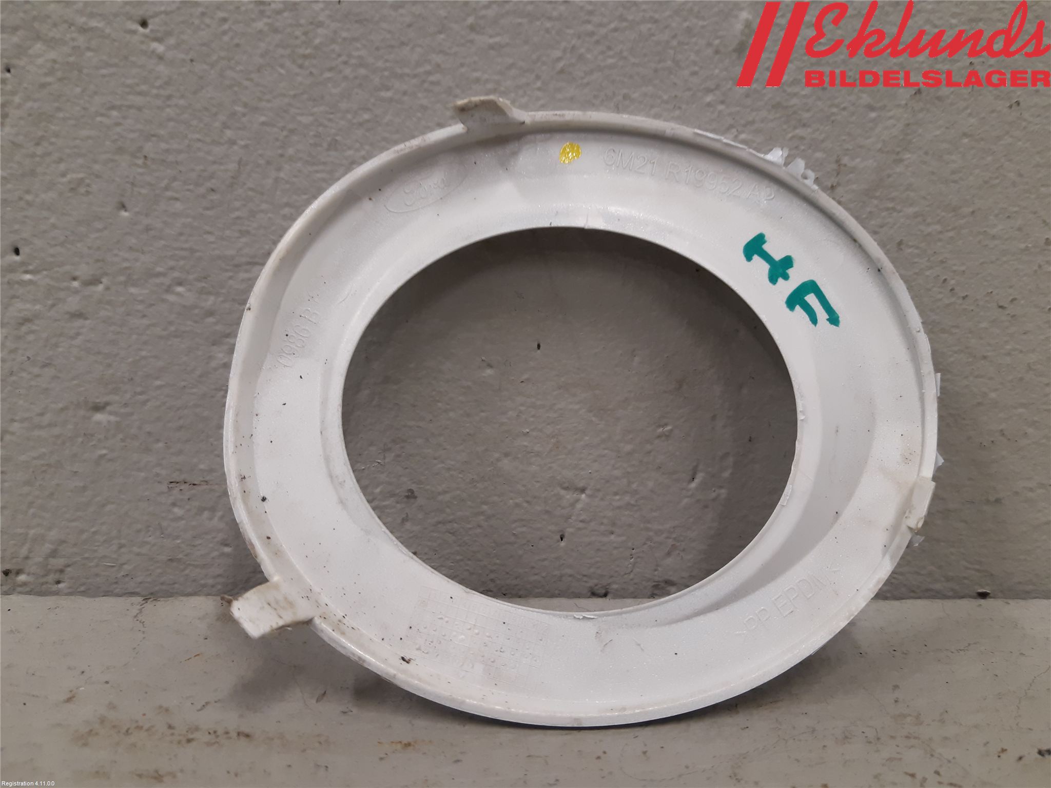 Ford S-MAX 06-15 Dimljussarg Fram