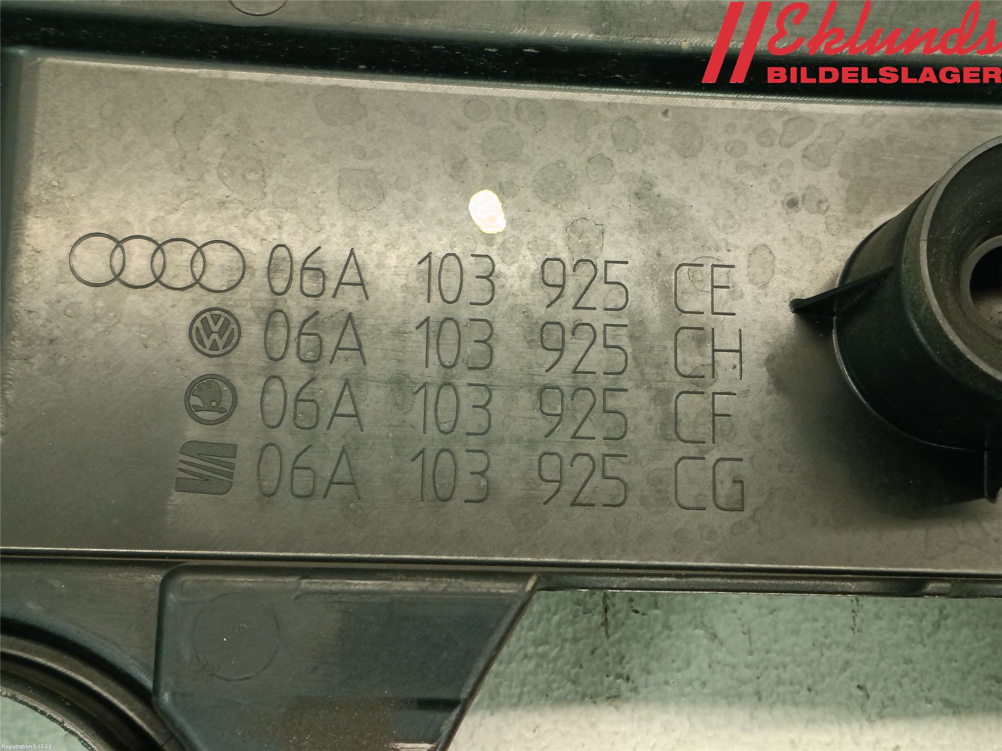 Volkswagen VW GOLF VI 09-13 Motorkåpa