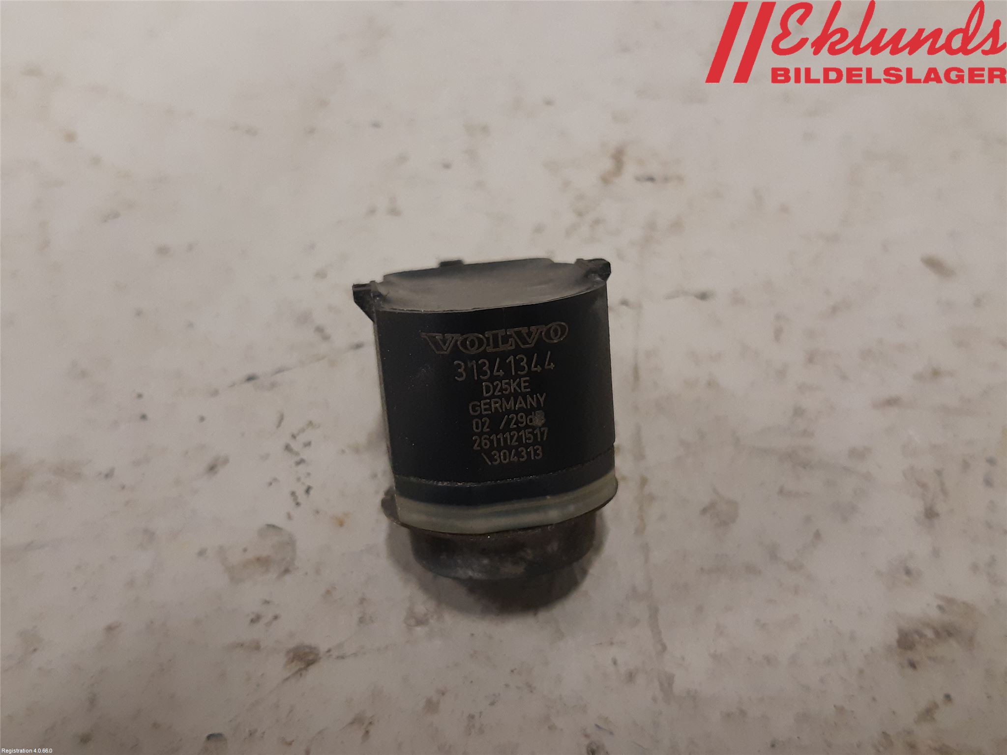 Volvo V40 12-19 Parkeringshjälp Backsensor