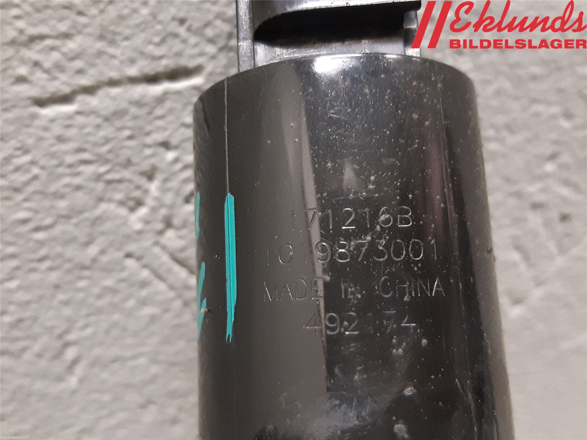 Volvo V90 17->> Spolarpump Högtryck