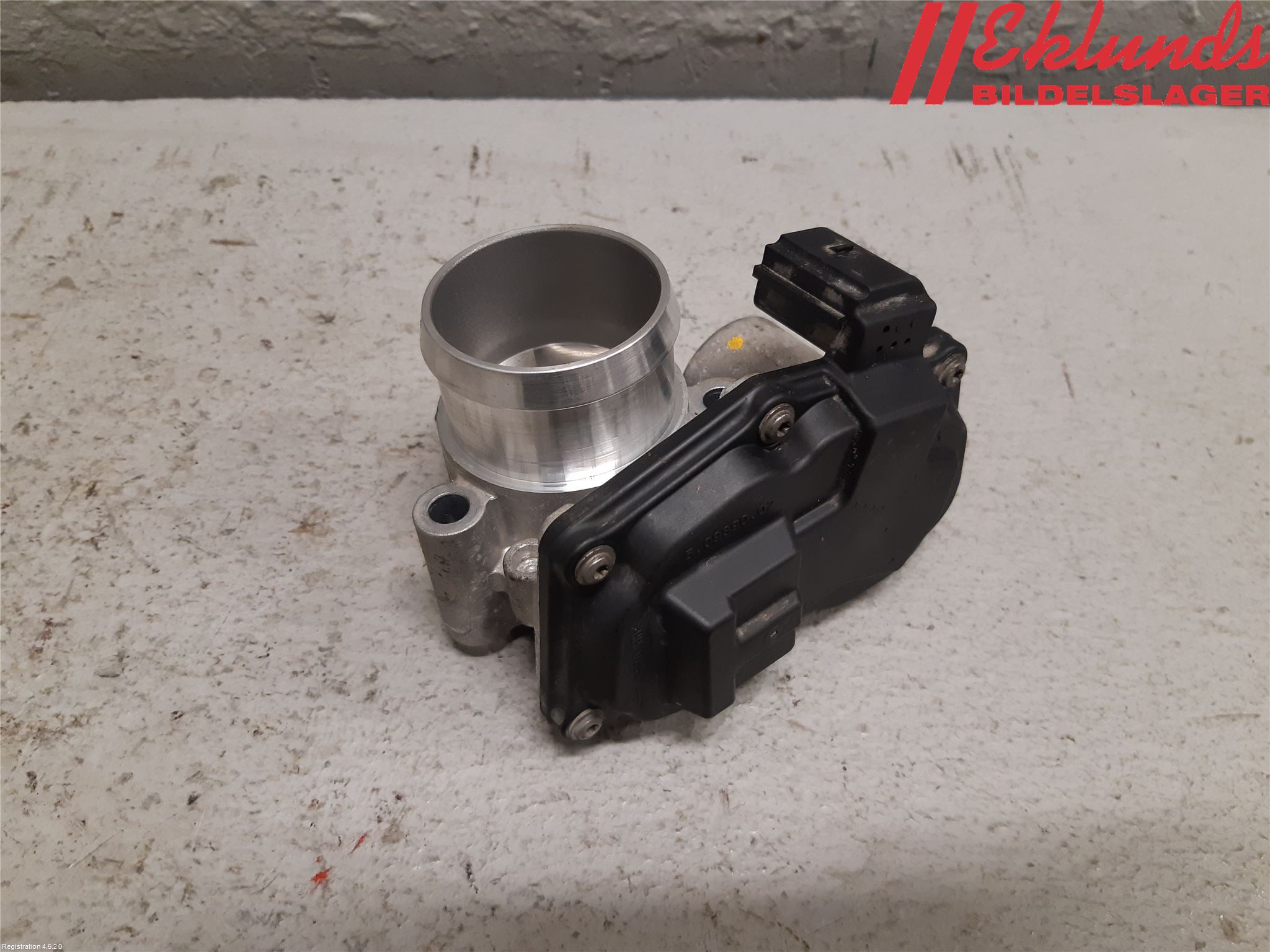 Ford FIESTA 13-17 Injspjällhus