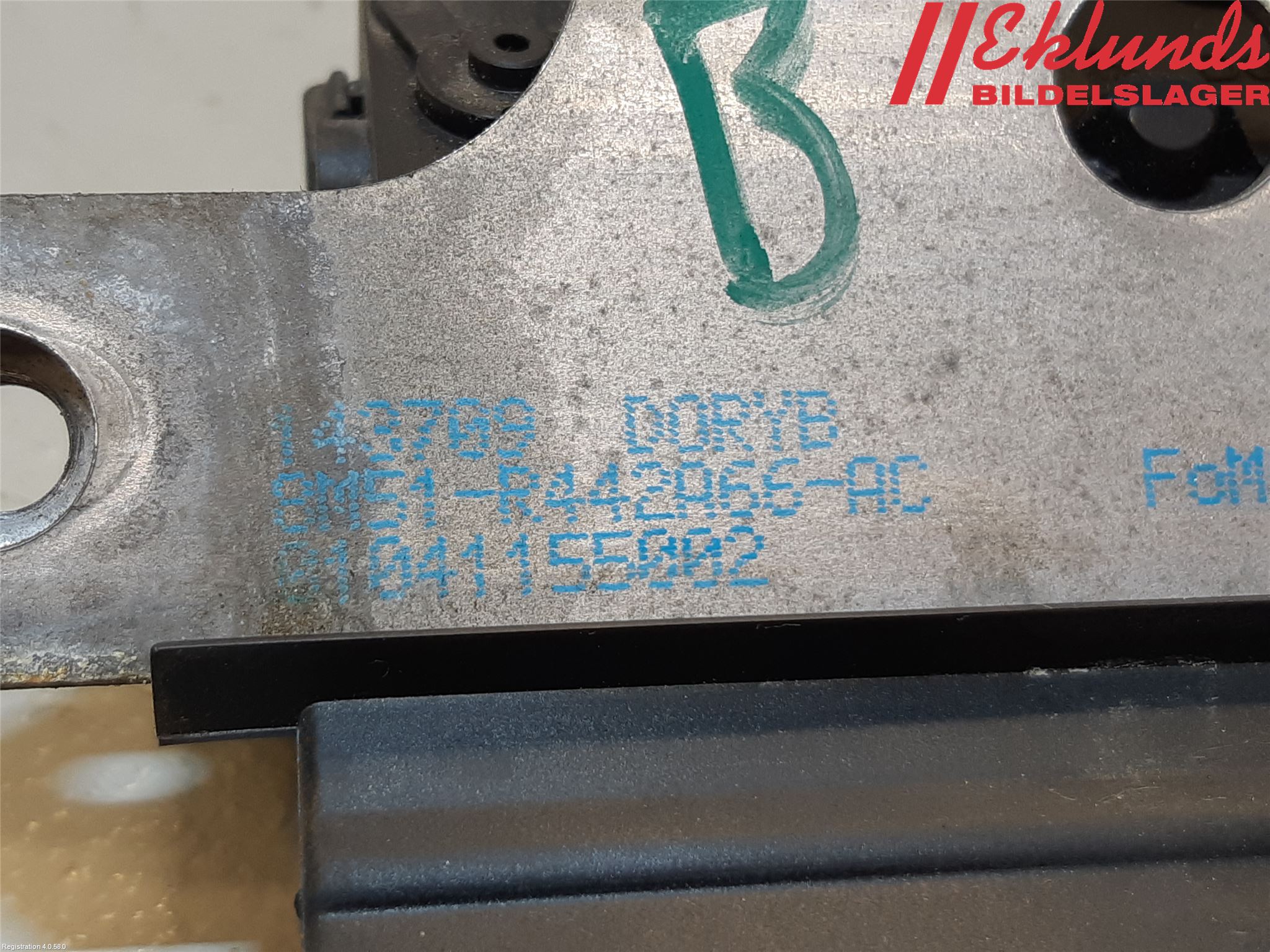 Ford GALAXY 06-15 Låskista Baklucka