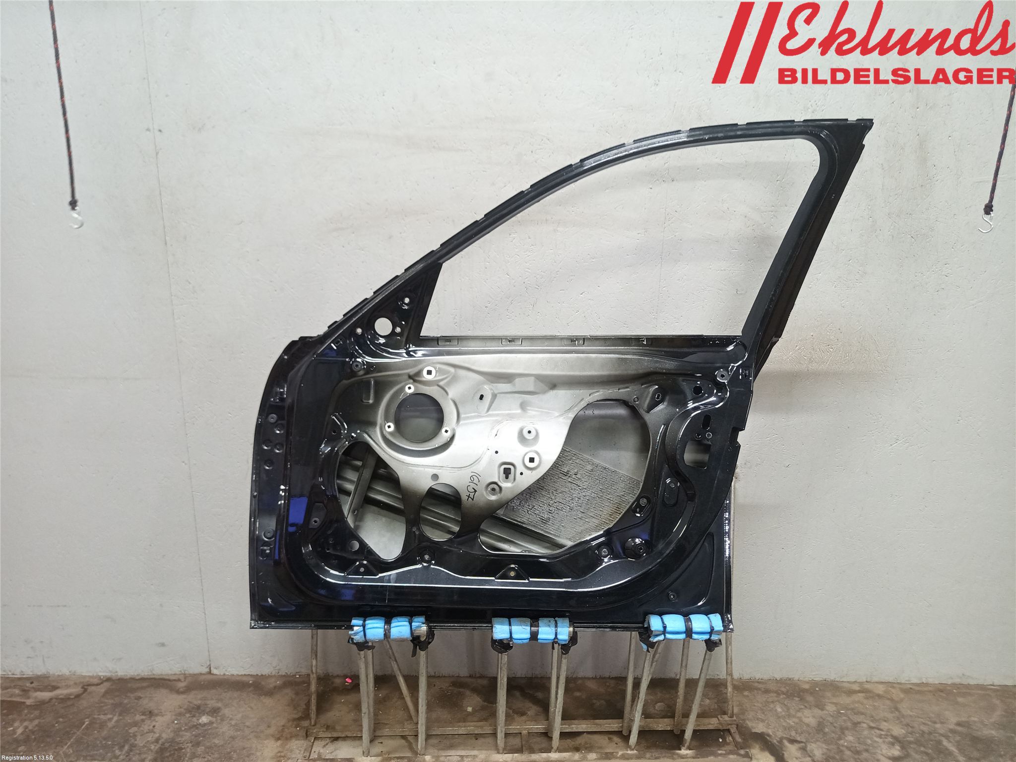 BMW 3 F30/F31/F80 12-19 Dörr Fram Höger