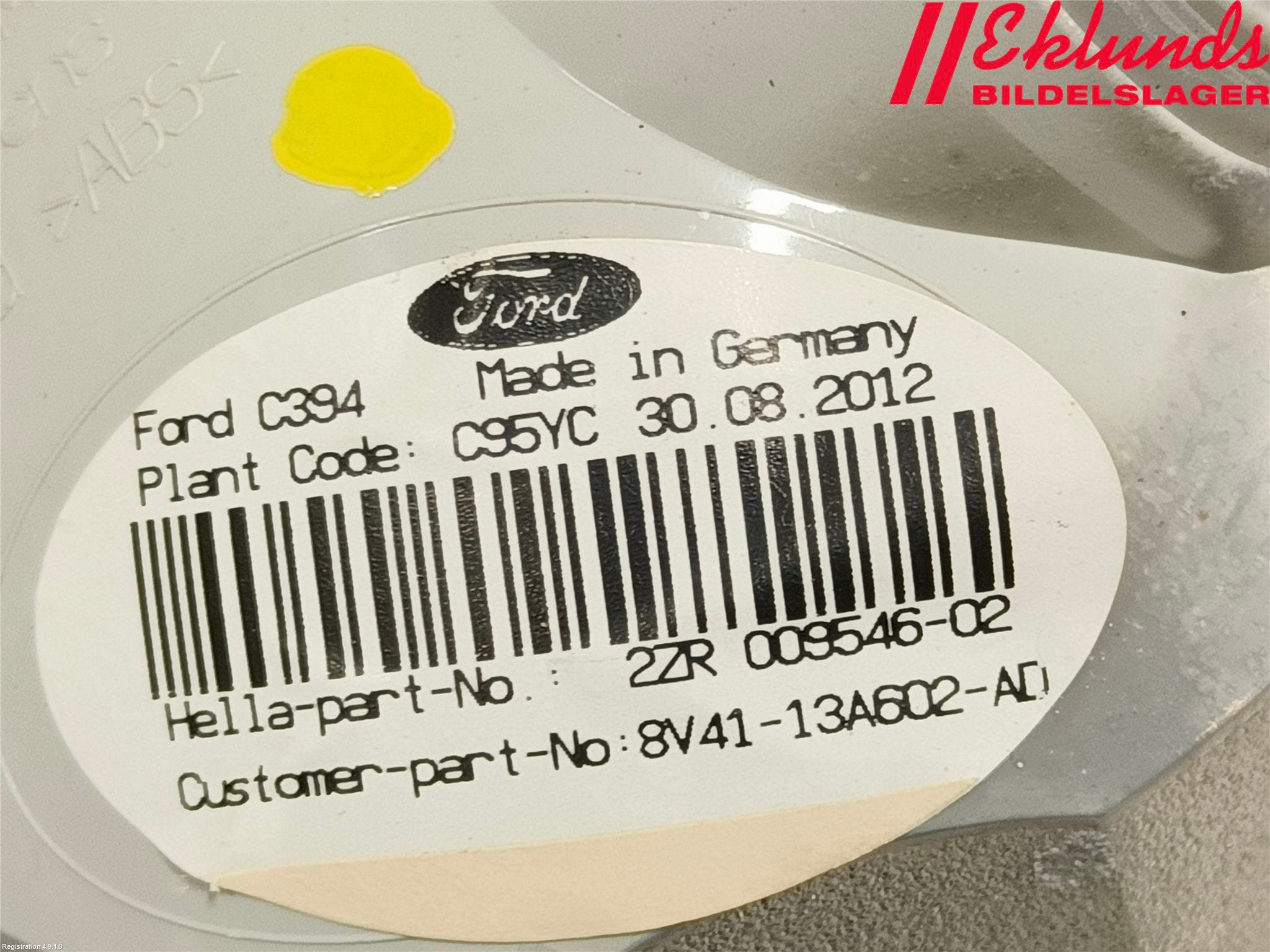 Ford KUGA 08-12 Bakljus Lucka Hö