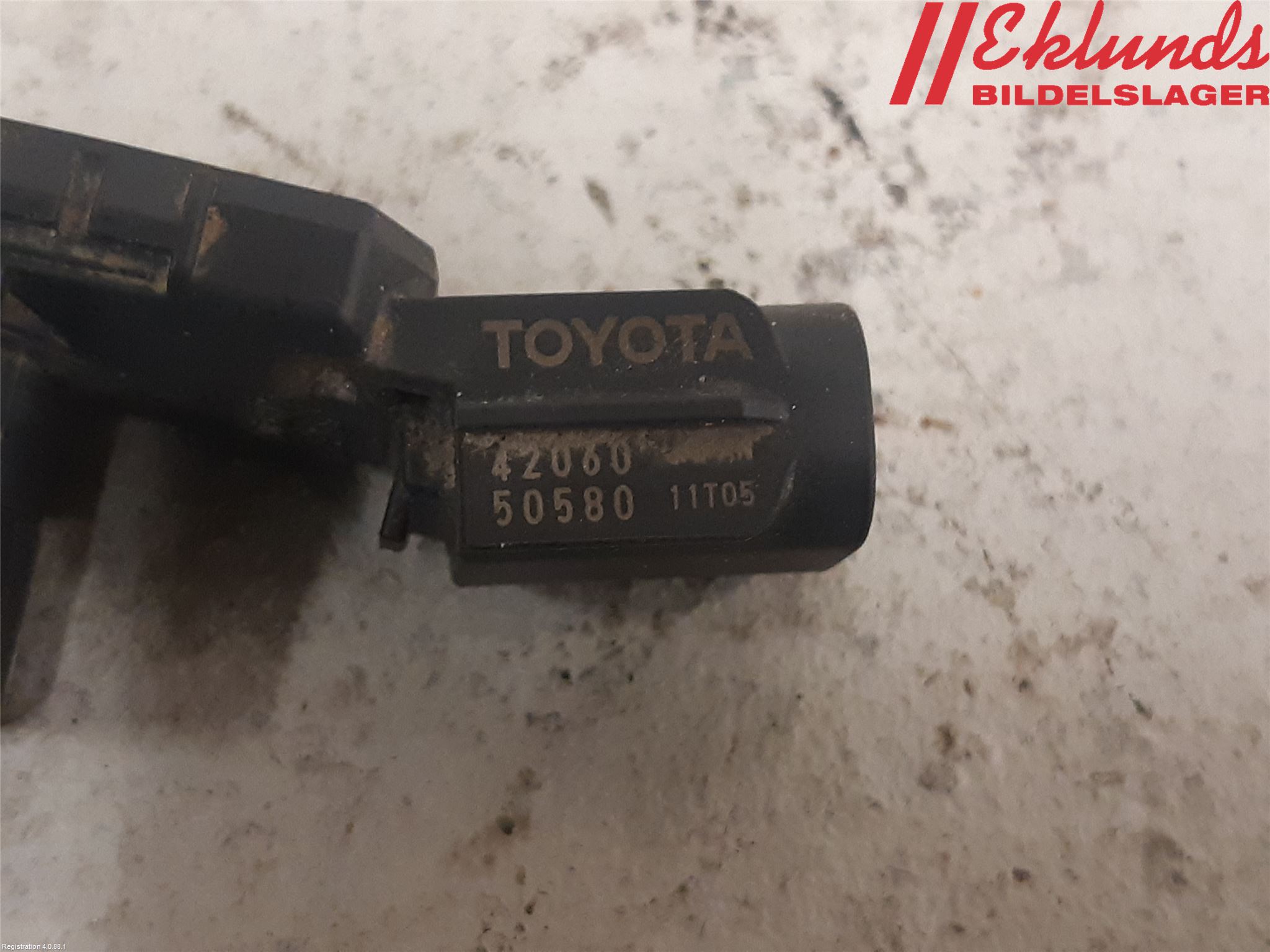 Toyota RAV4 13-18 Parkeringshjälp Backsensor