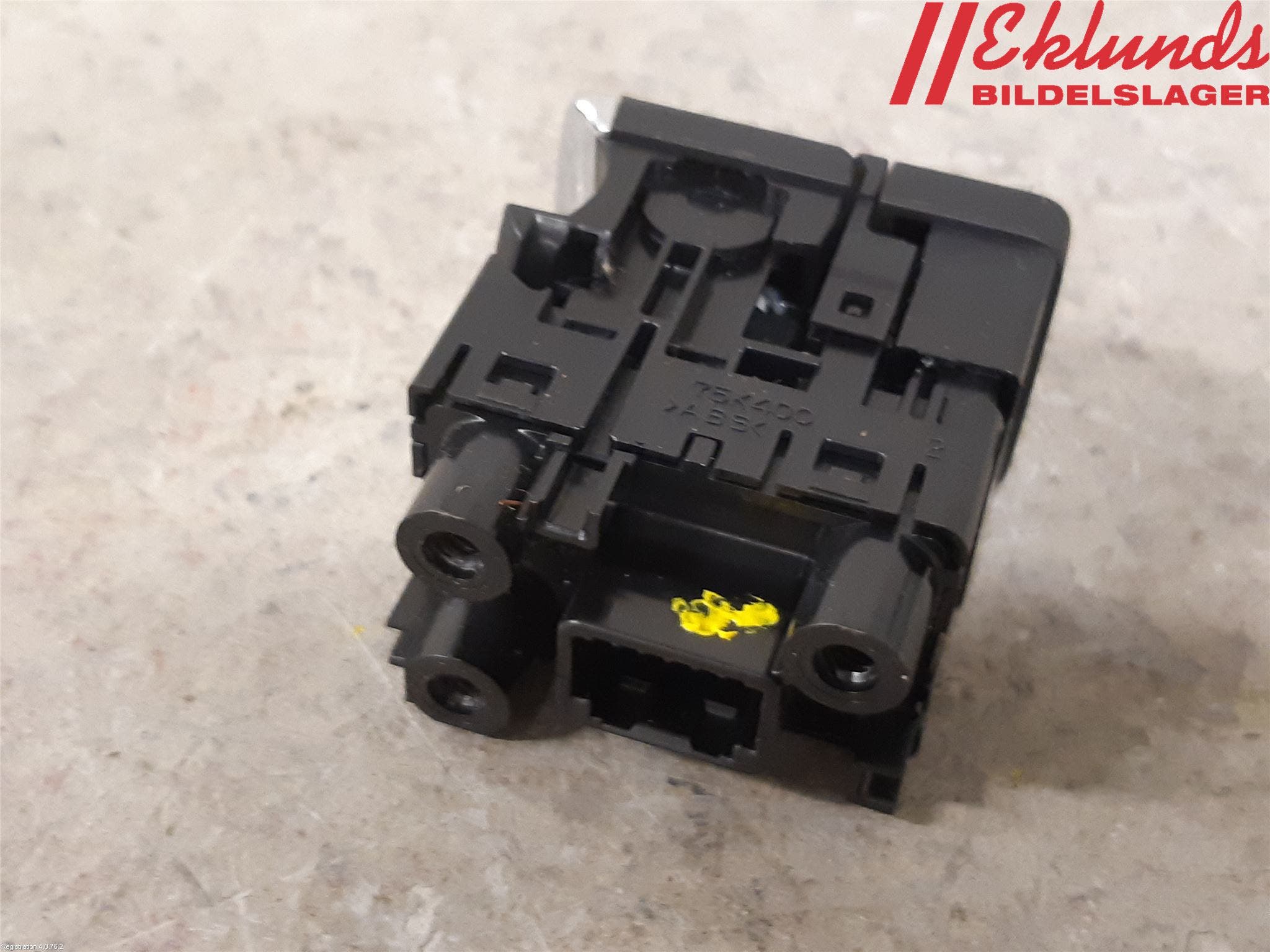 Mitsubishi OUTLANDER 13-21 Strömställare Parkeringsbroms