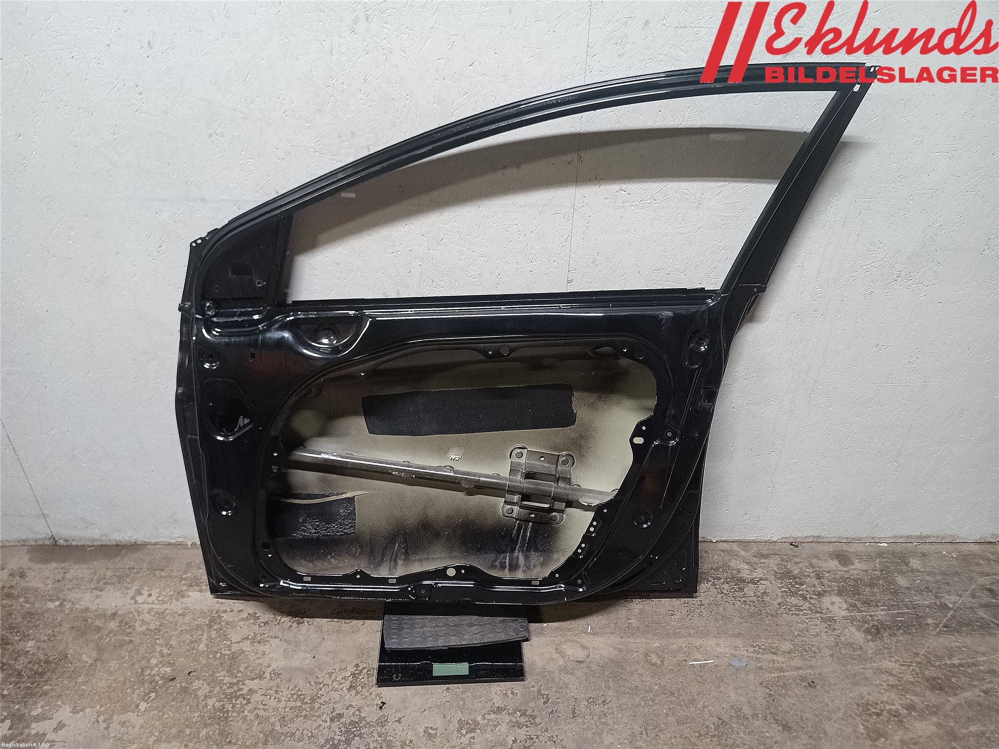 Hyundai i40 08-15 Dörr Fram Höger