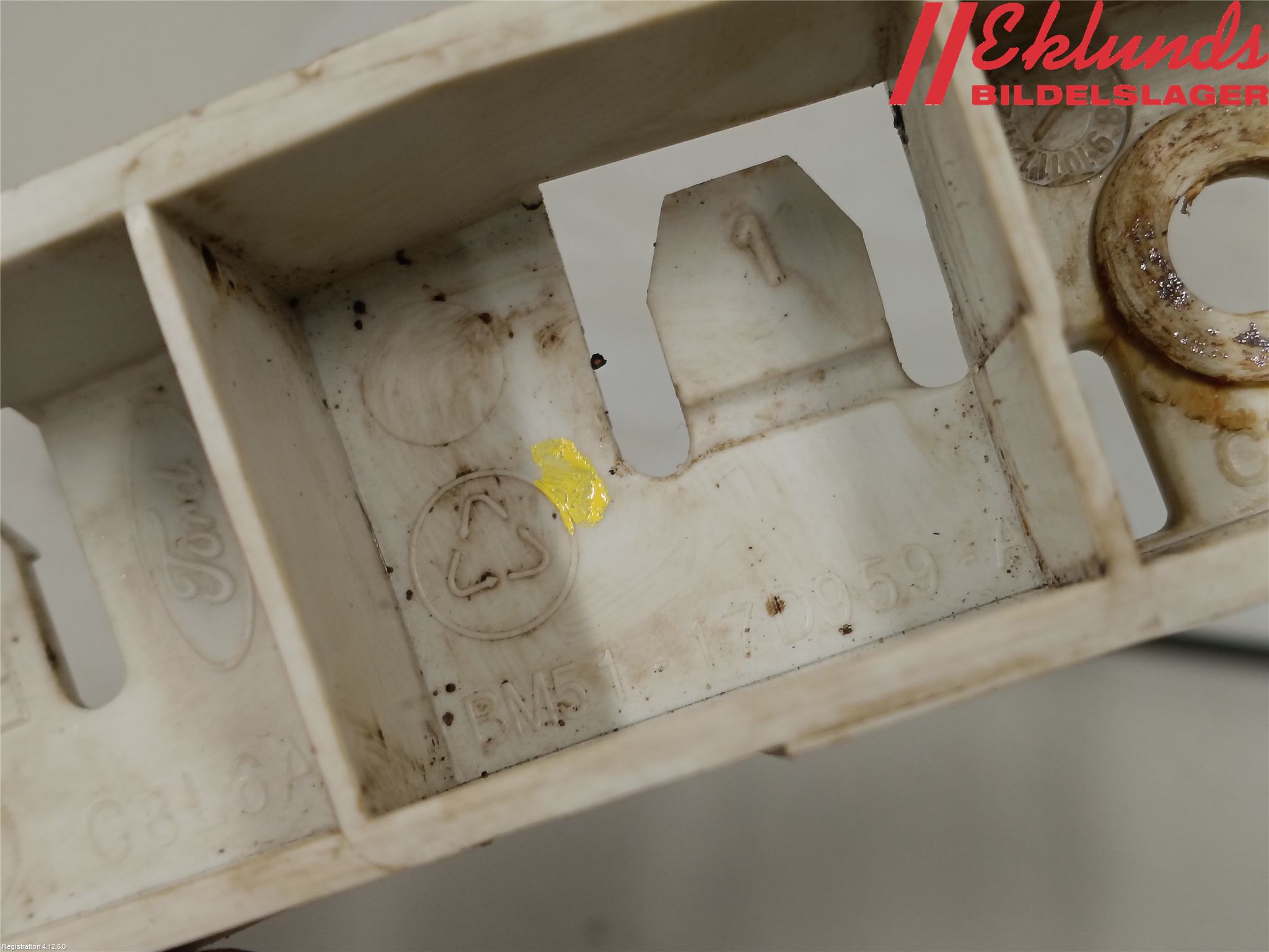 Ford FOCUS 15-18 Stötfångarfäste Fram Vä