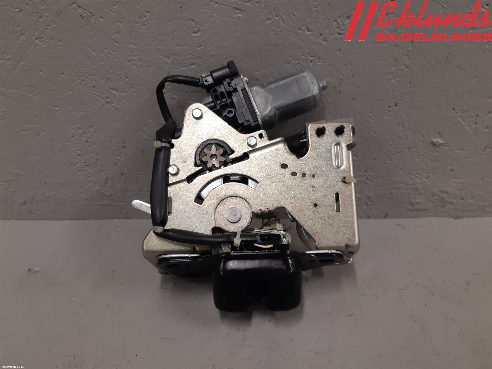 Dodge DURANGO Låskista Baklucka