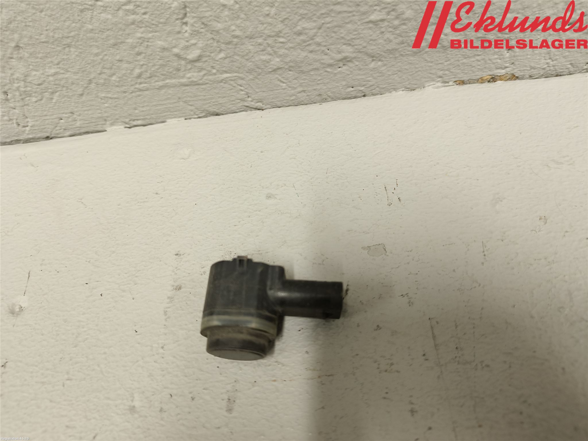 Volkswagen VW PASSAT 11-14 Parkeringshjälp Frontsensor