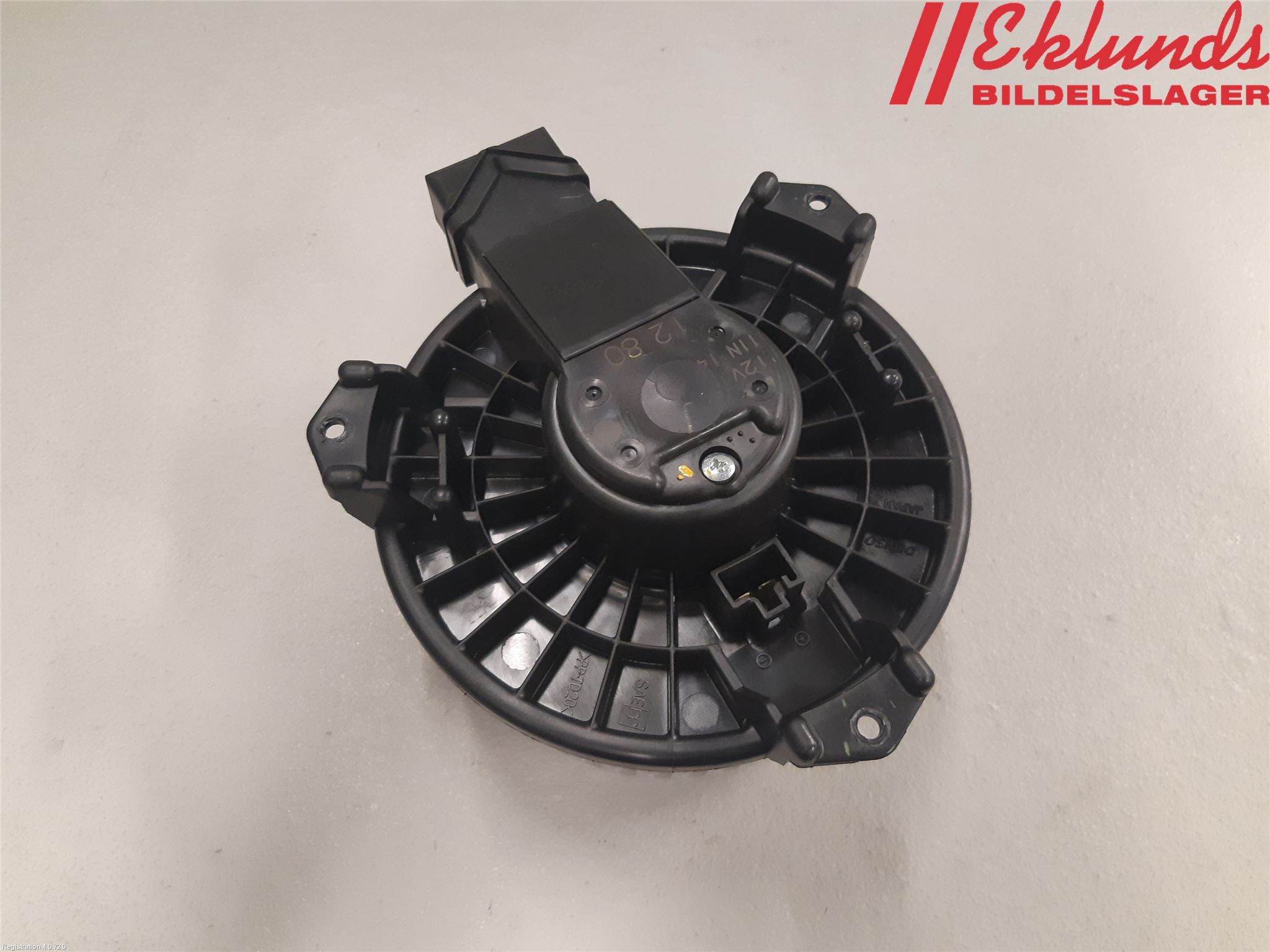 Toyota VERSO-S 11-16 Värmefläkt