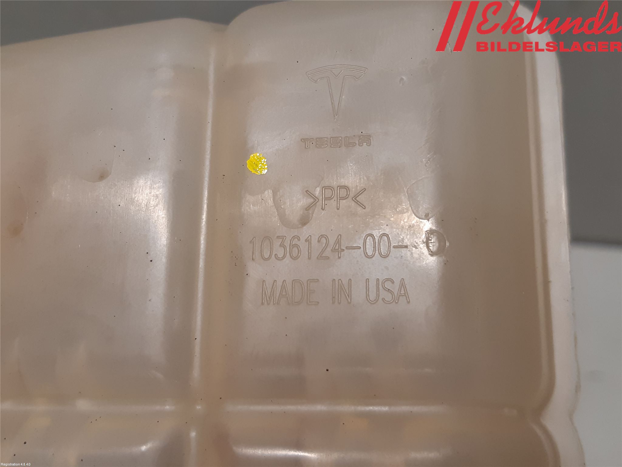 Tesla MODEL X 16- Expansionstank