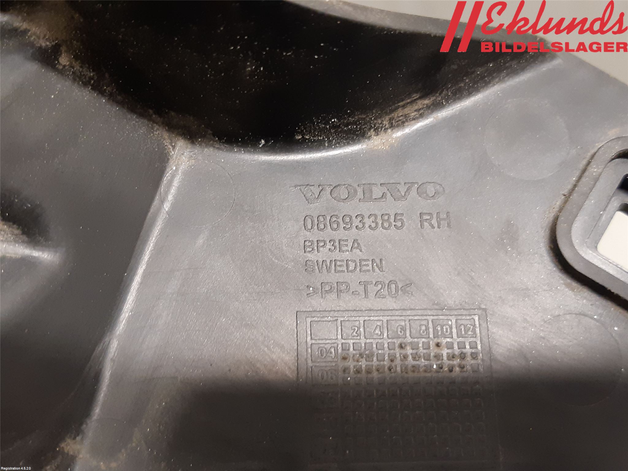 Volvo V70 05-08 Stötfångarfäste Bak Hö