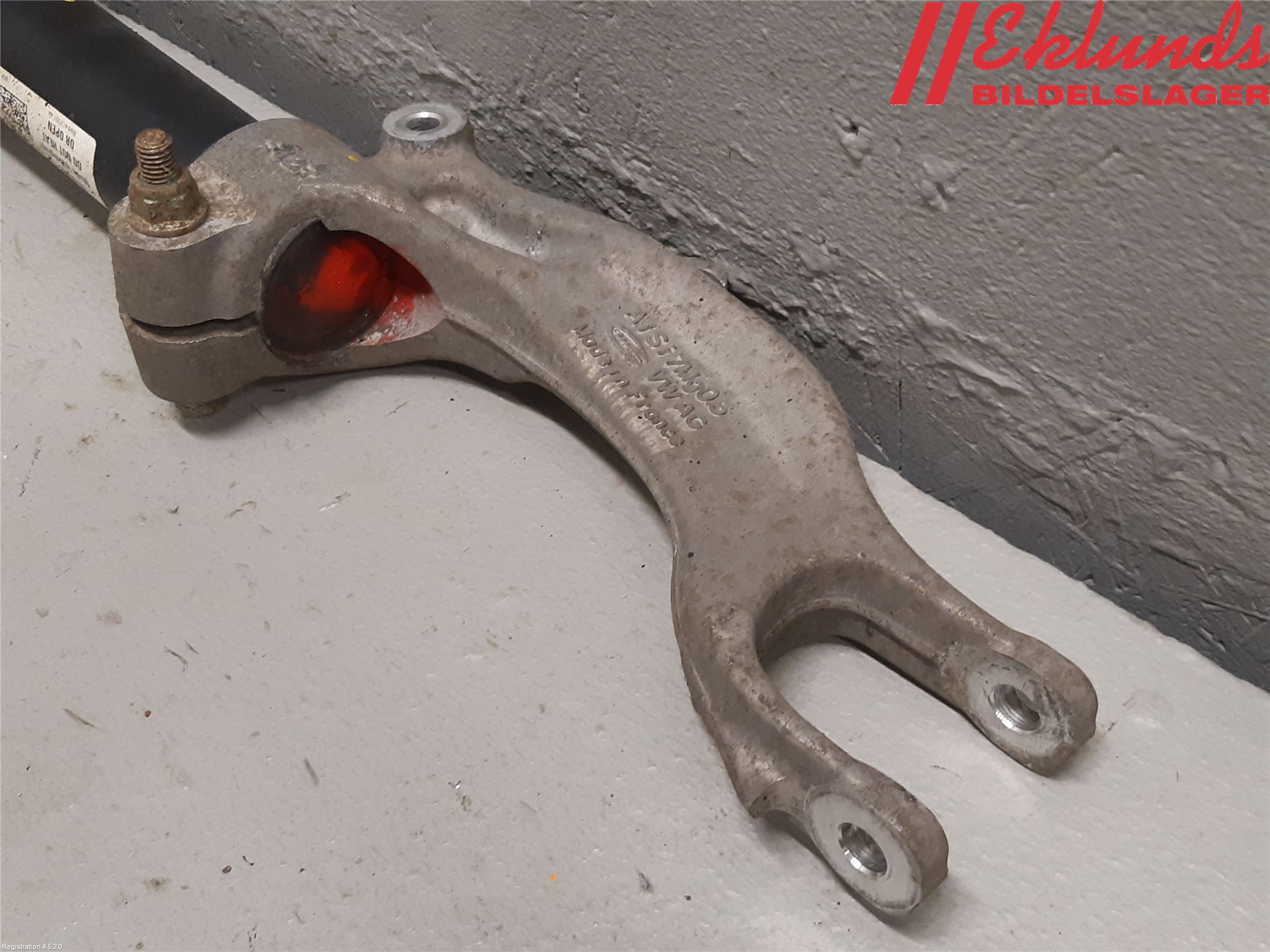 Audi A4/S4 B9 16-19 Fjäderben Fram Vänster