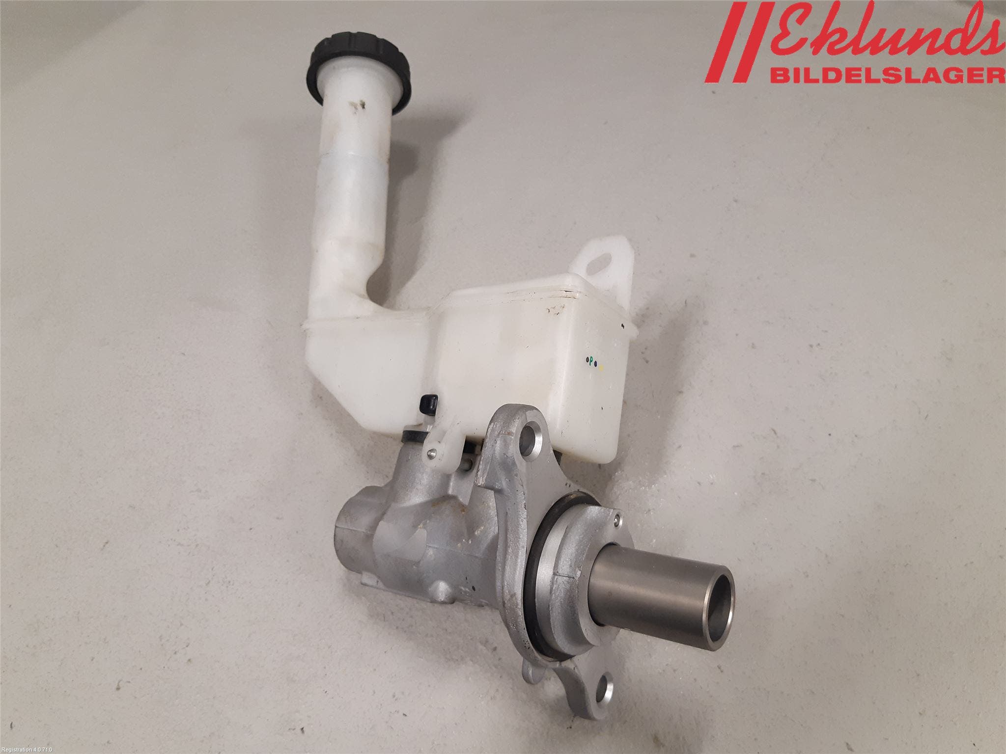 Nissan PULSAR Broms Huvudcylinder