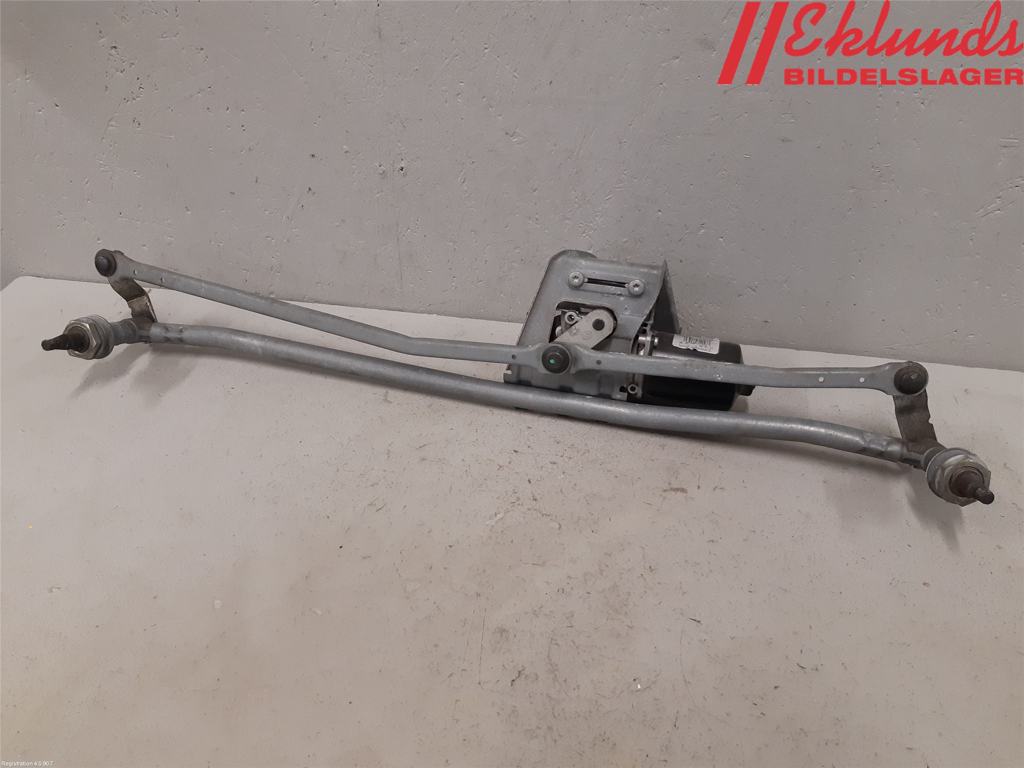 Iveco DAILY 14->> Torkarmotor Vindruta