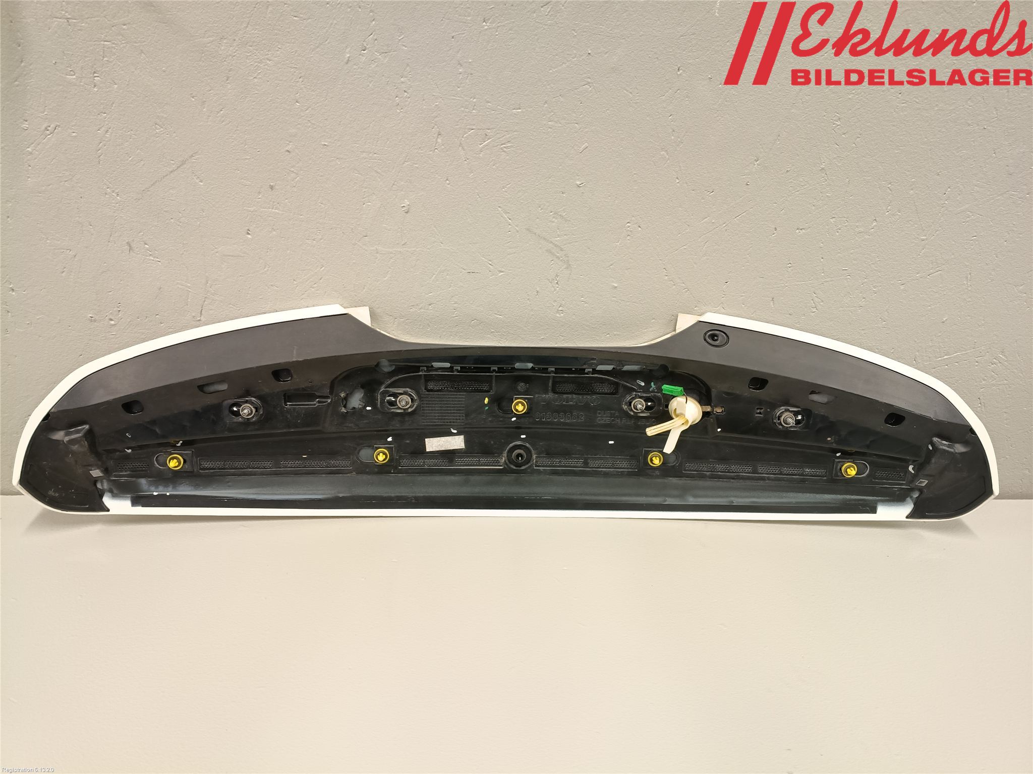 Volvo V60 11-13 Spoiler Baklucka