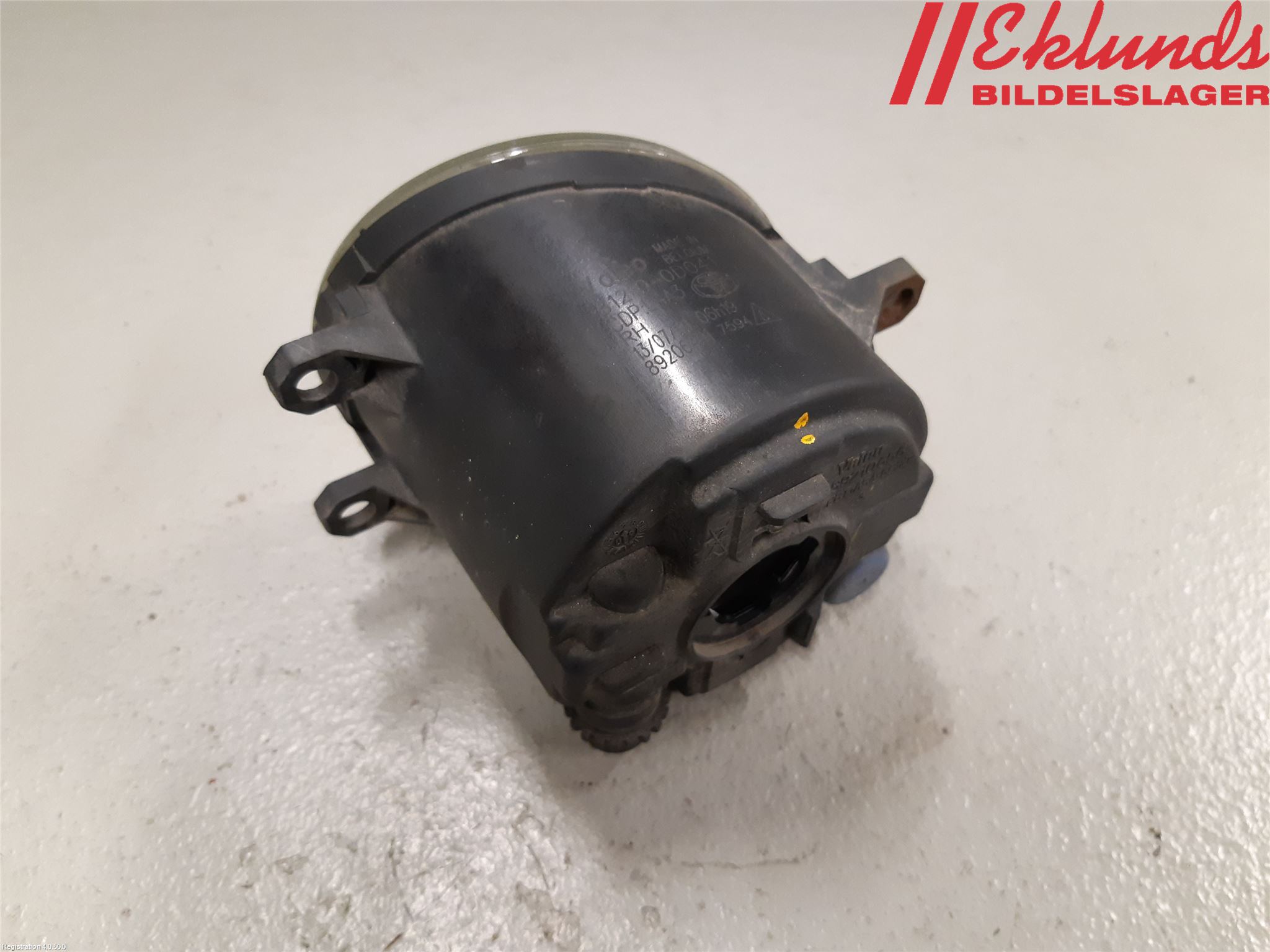 Toyota AVENSIS 09-15 Dimljus-Varselljus Fram