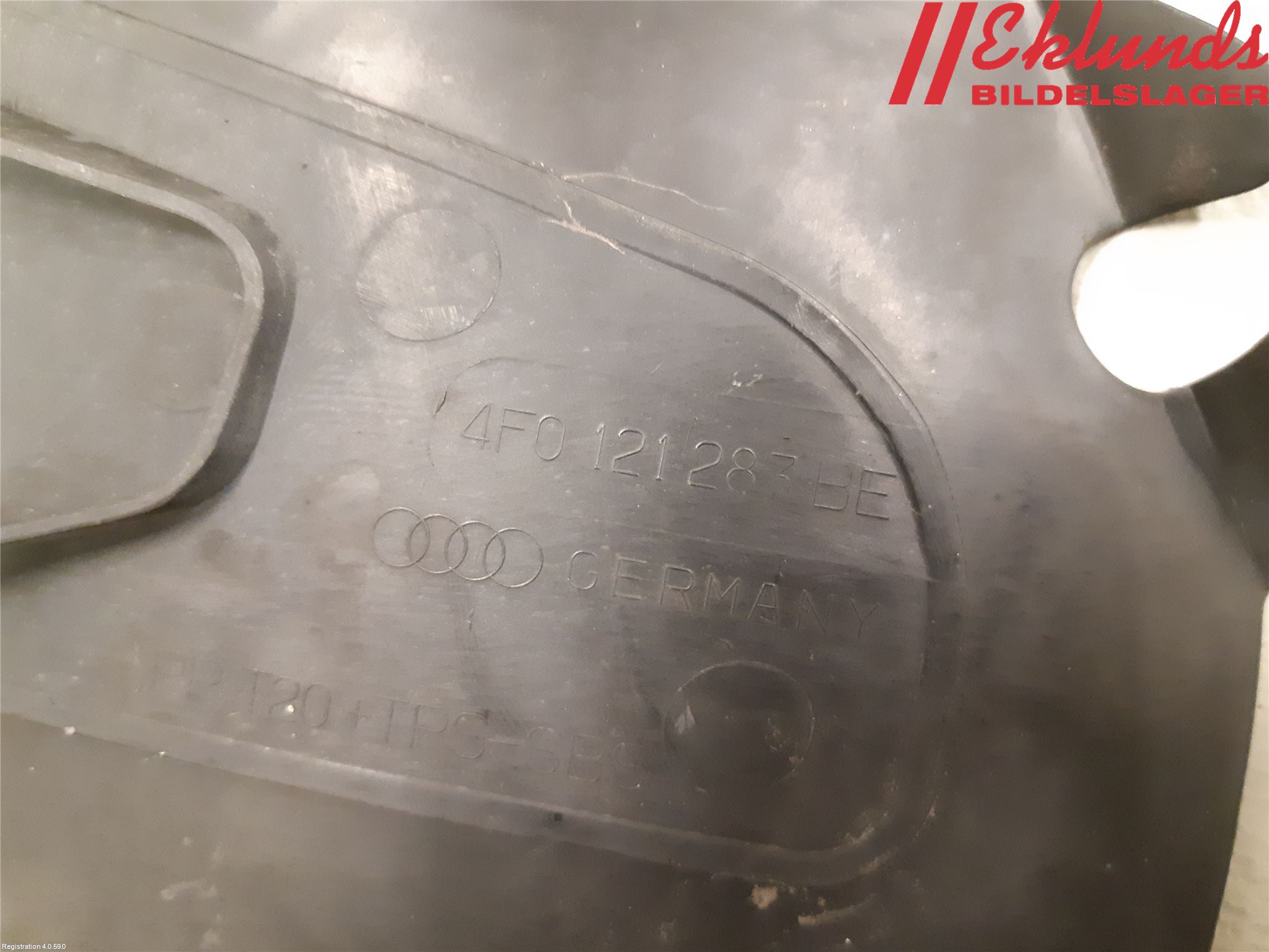 Audi A6/S6     05-11 Deflektor Plåt-Plast Kylning