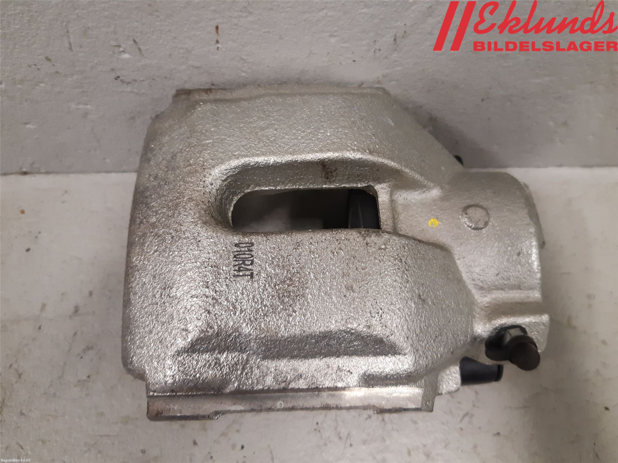 BMW 5 E39 95-04 Bromsok Fram Höger