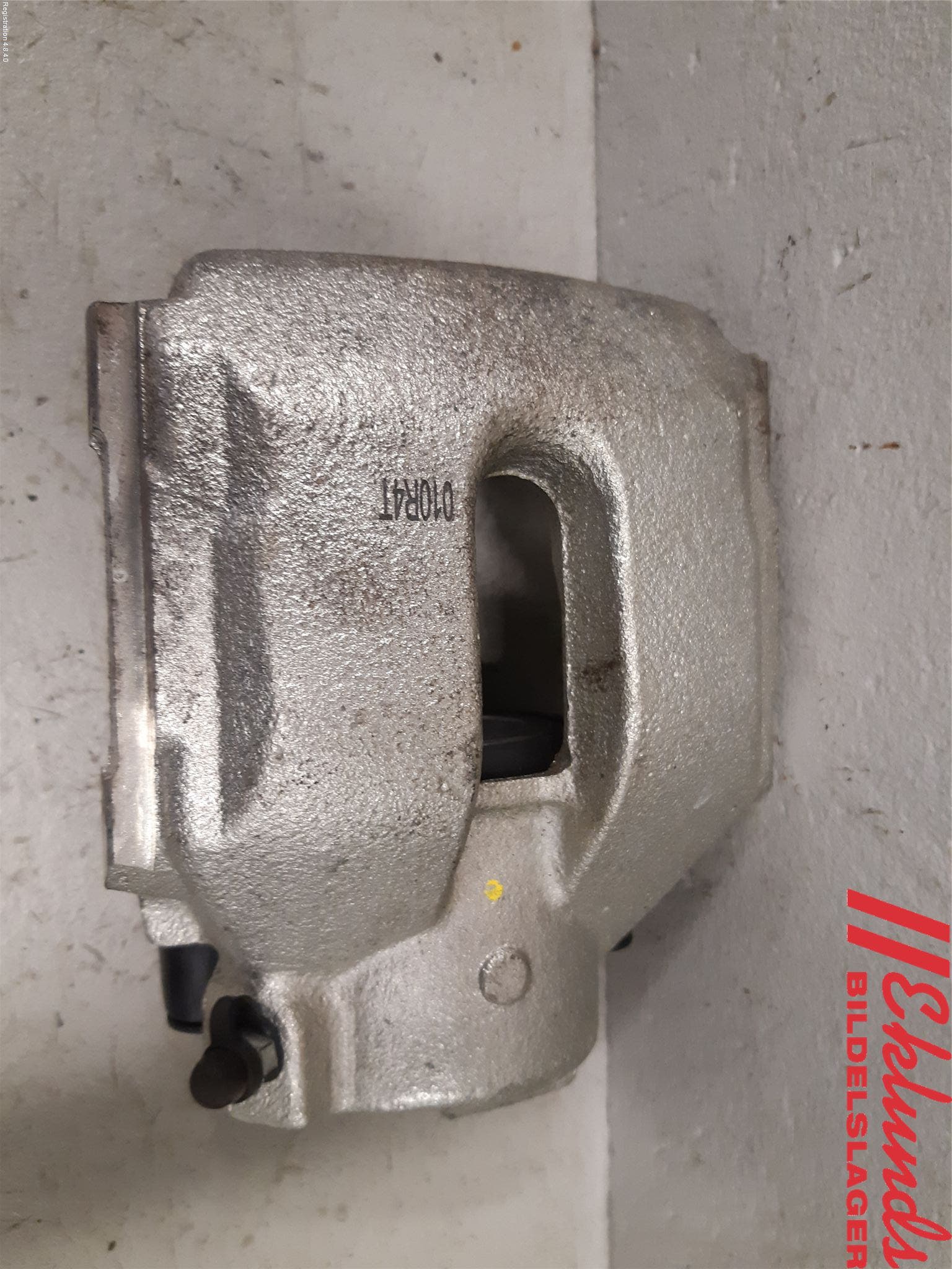 BMW 5 E39 95-04 Bromsok Fram Höger