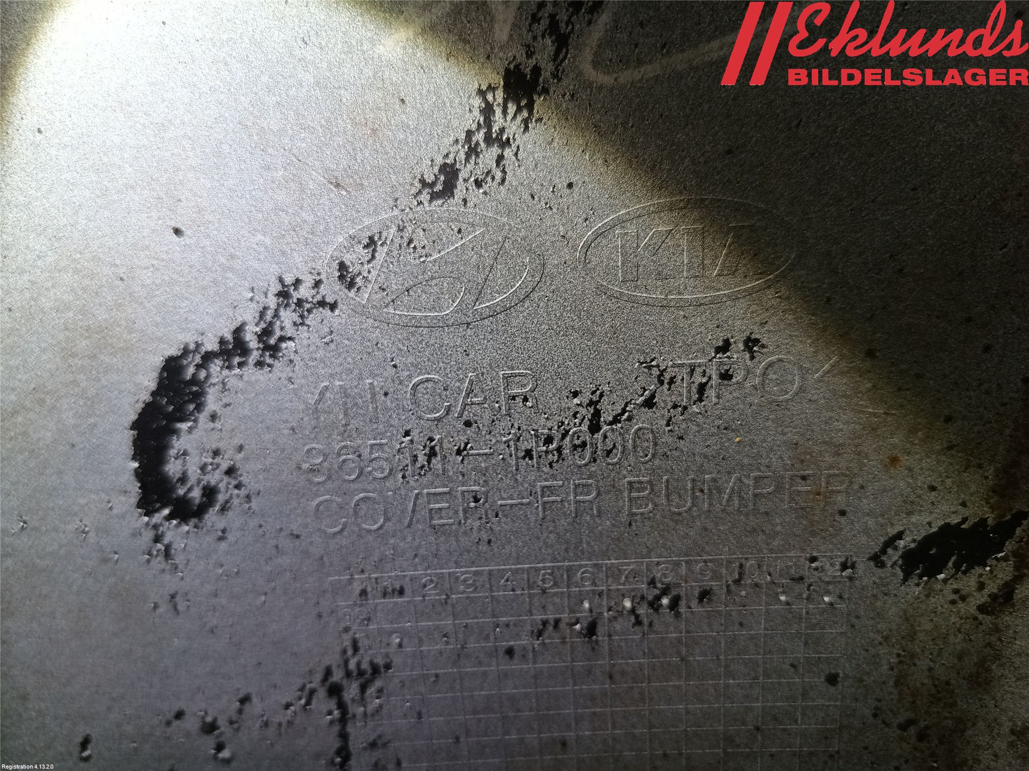 Kia VENGA 10-19 Stötfångarbeklädnad Fram