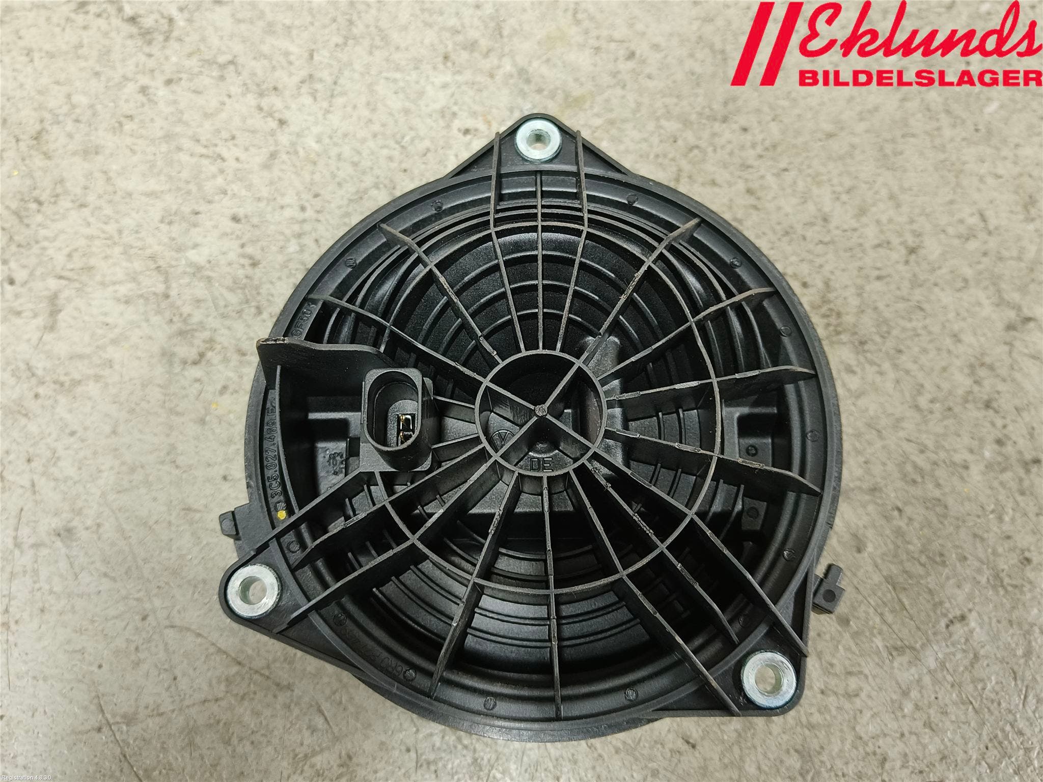 Volkswagen VW GOLF VI 09-13 Bakluckehandtag