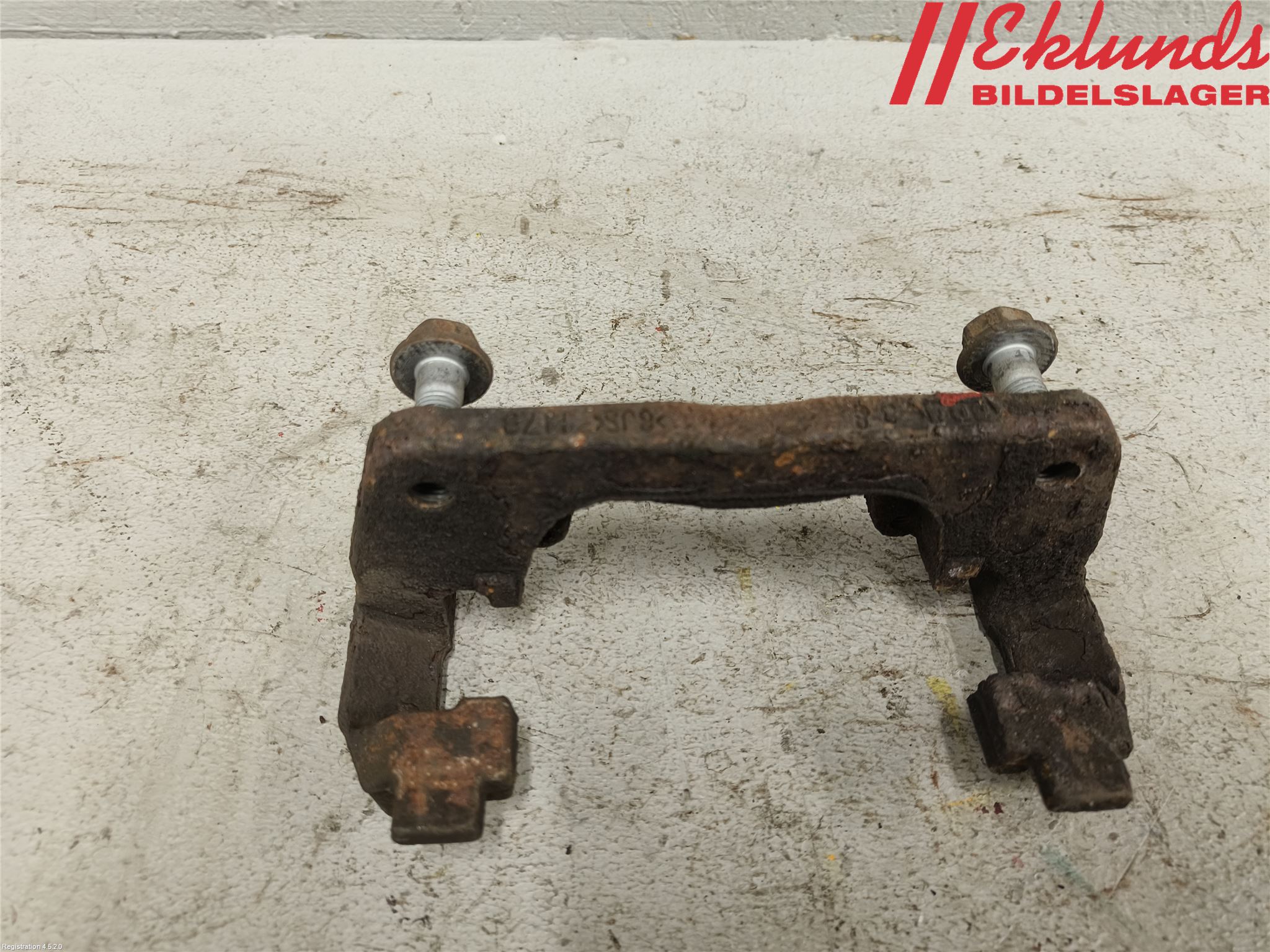 Peugeot 3008 17-24 Bromsokshållare