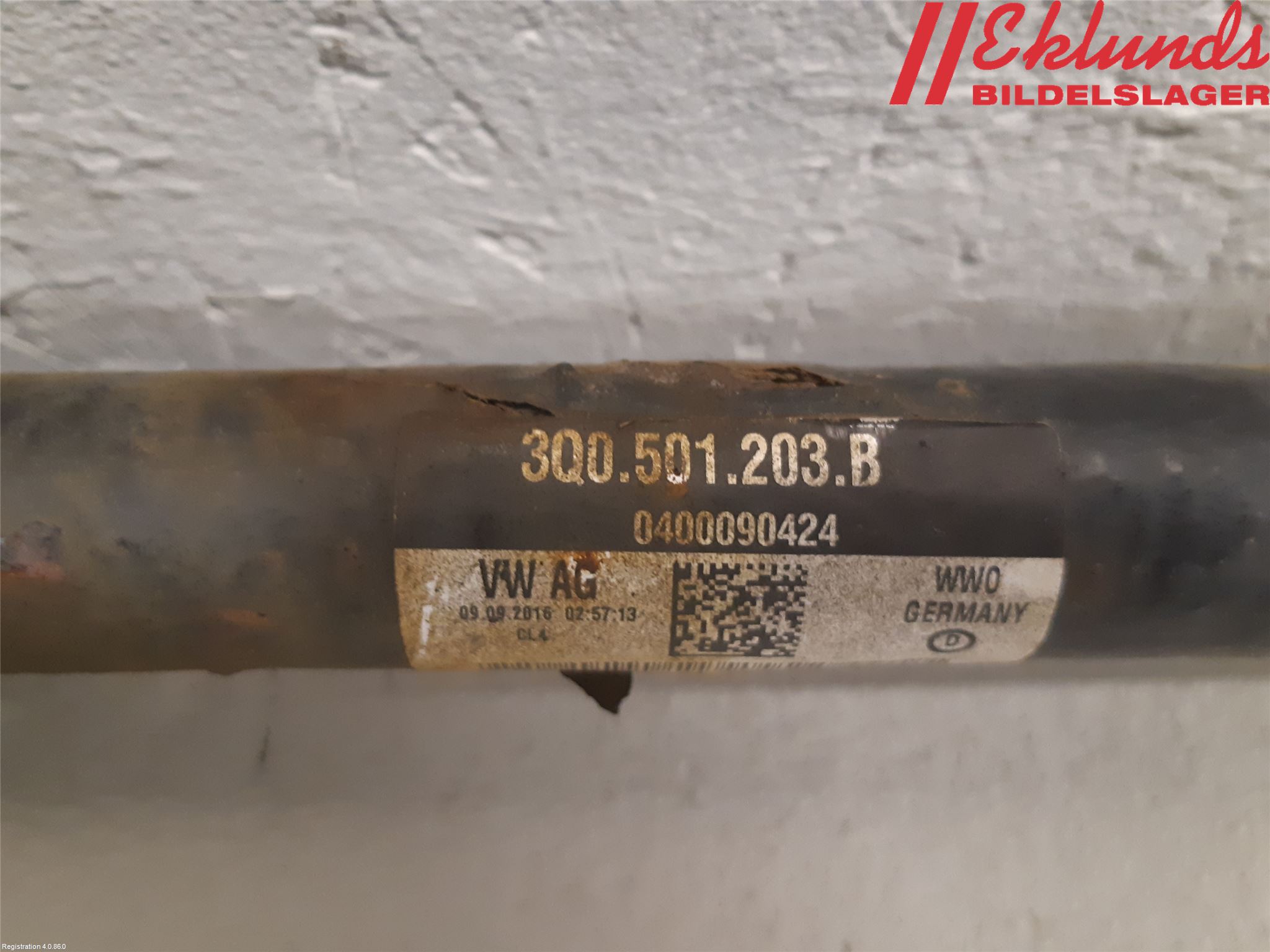 Skoda SUPERB 16-24 Drivaxel Bak Vänster