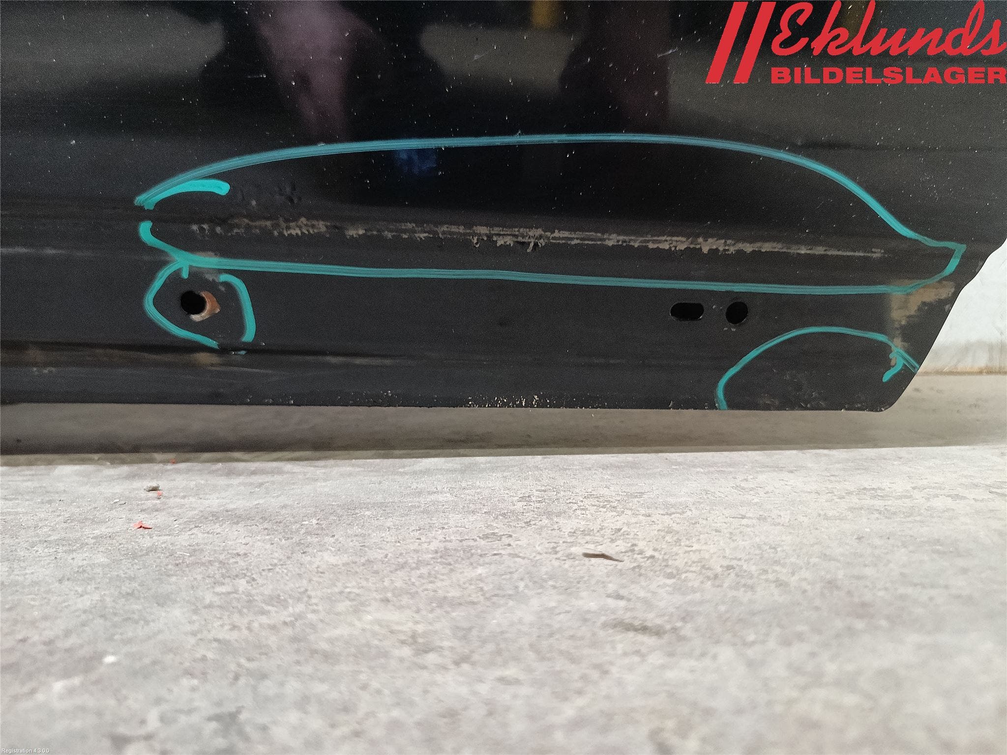 Volvo V70 08-13 Dörr Fram Höger