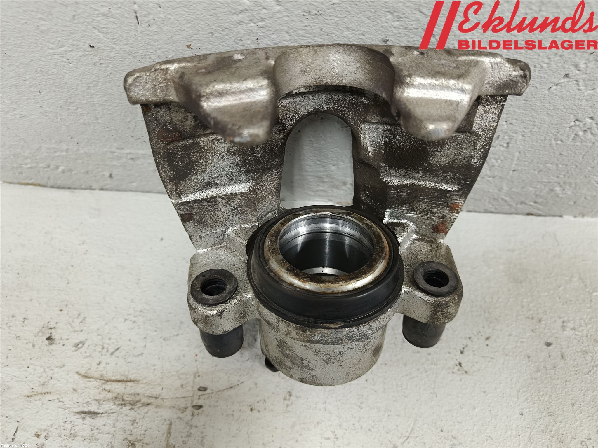 Ford FOCUS 08-11 Bromsok Fram Höger