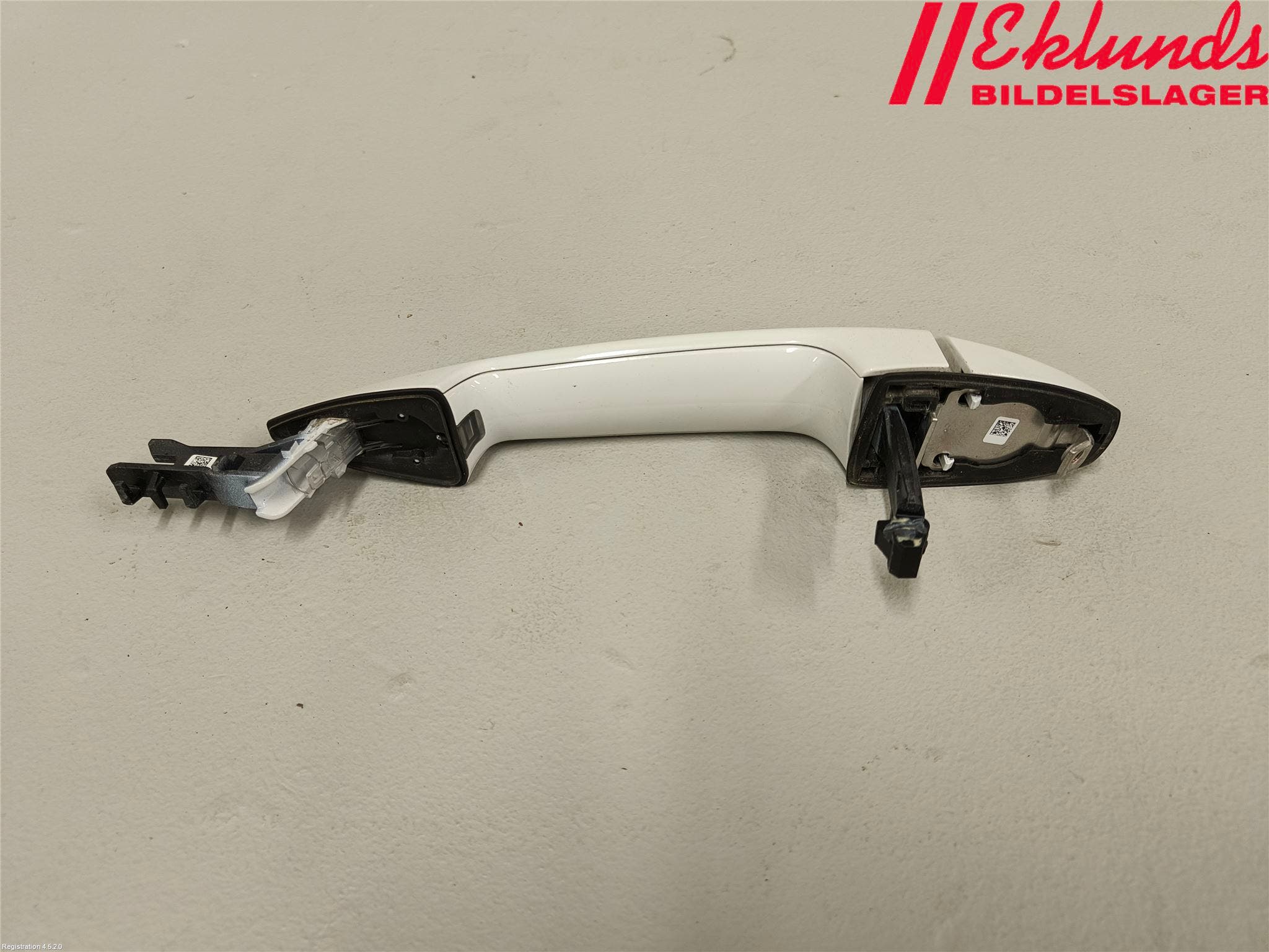 BMW X1 F48 15-22 Dörrhandtag Yttre Hö