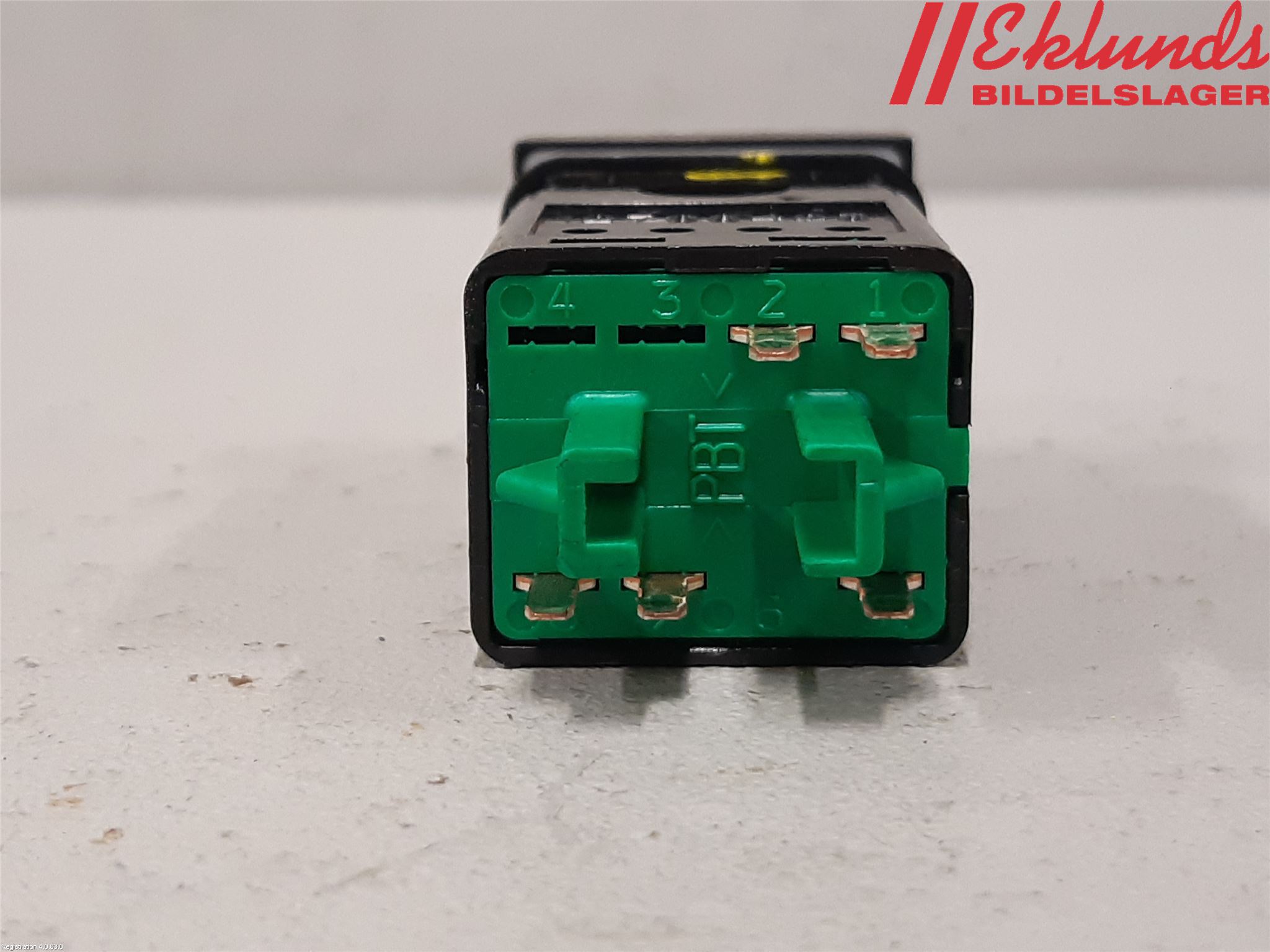 Saab 9-5     06-10 Ströms Dimljus Fram-Bak