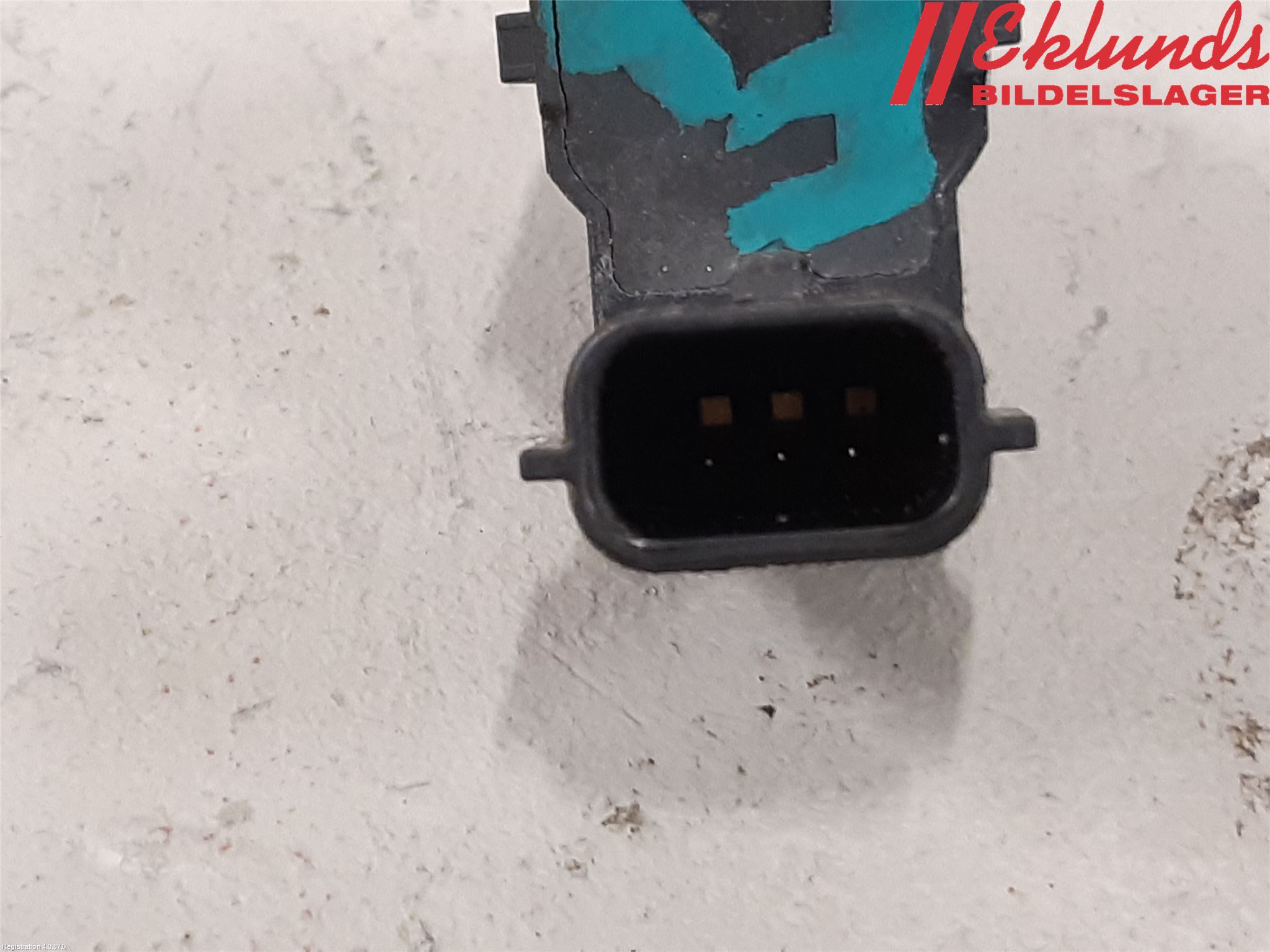 Nissan QASHQAI 14-17 Parkeringshjälp Frontsensor