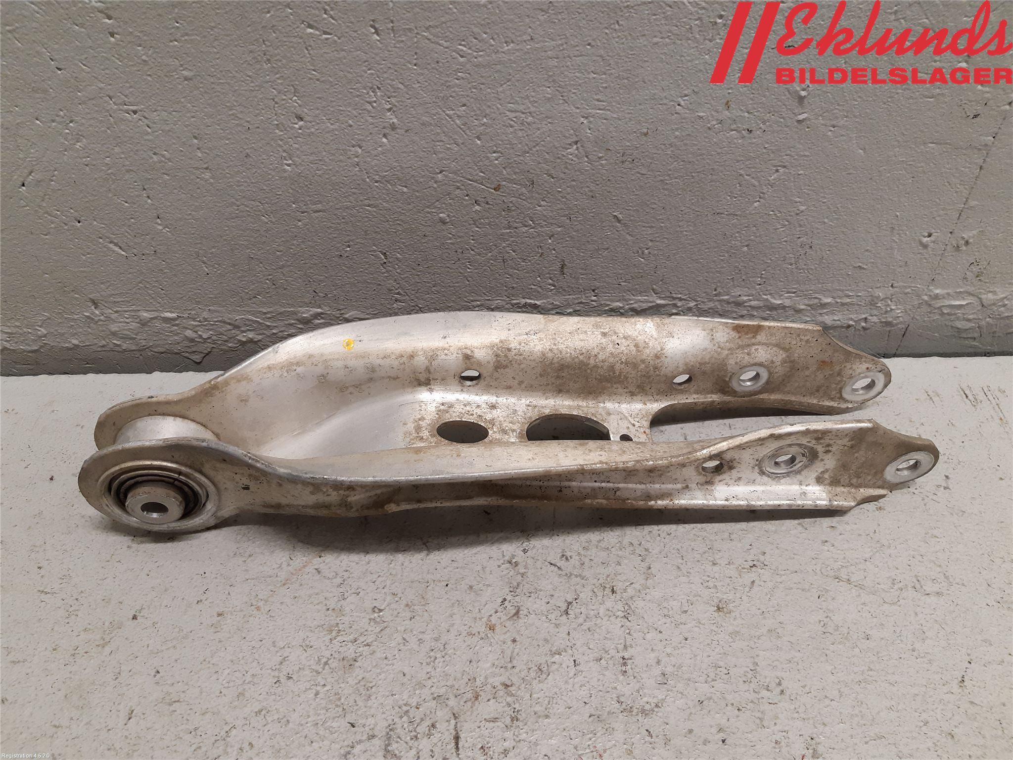 Audi A6 F2/C8 19- Bärarm Bak Höger