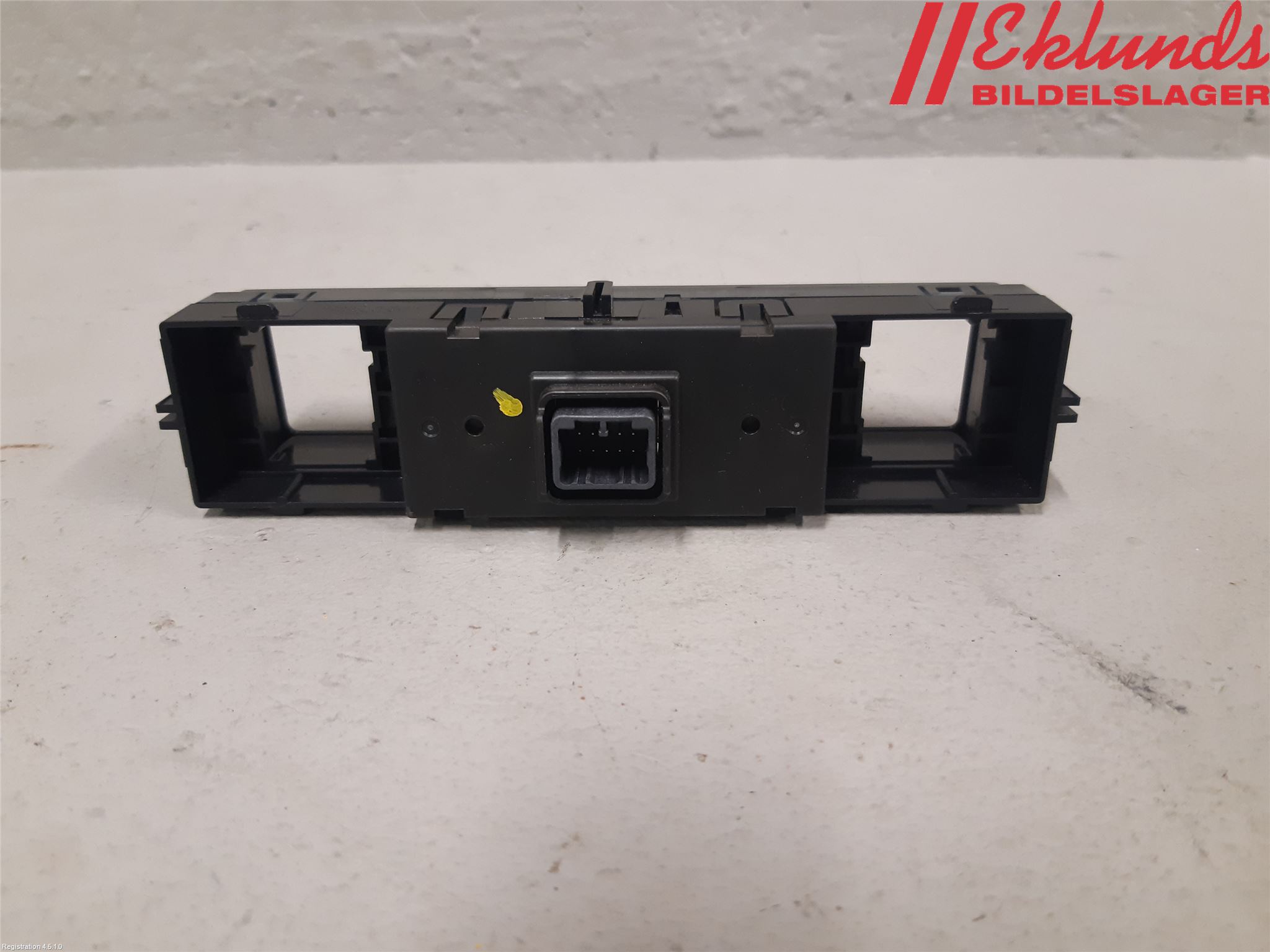 Toyota RAV4 19- Kontrolldisplay