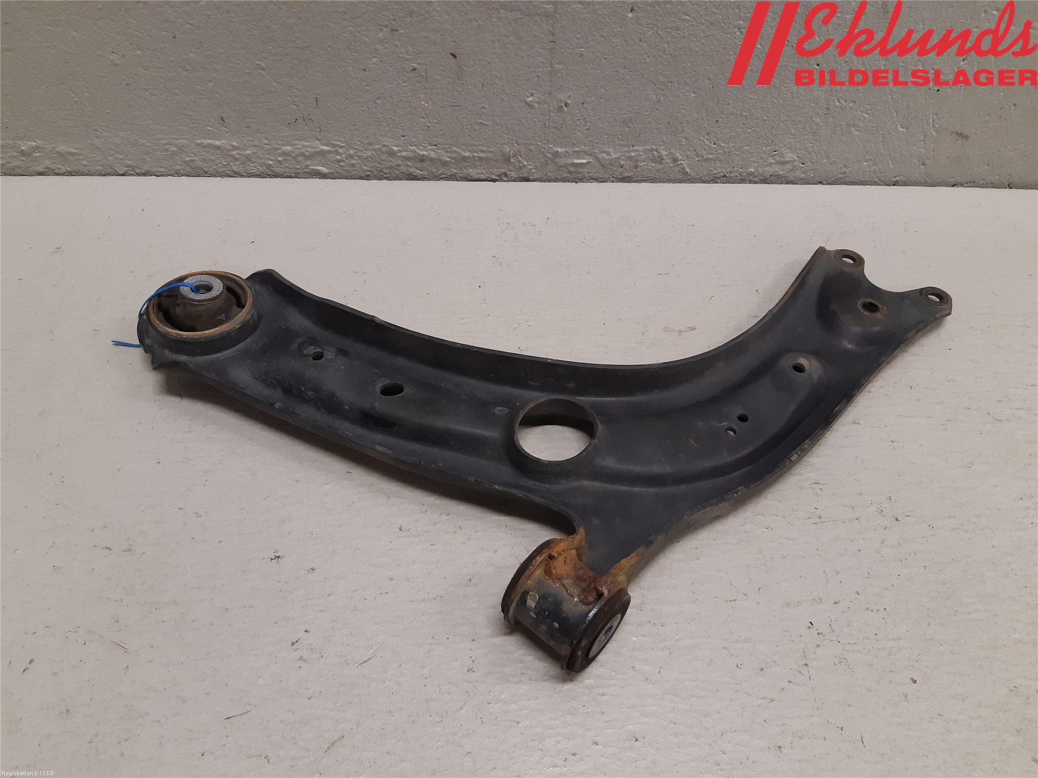 Volkswagen VW TIGUAN 16-24 Bärarm Fram Undre Hö