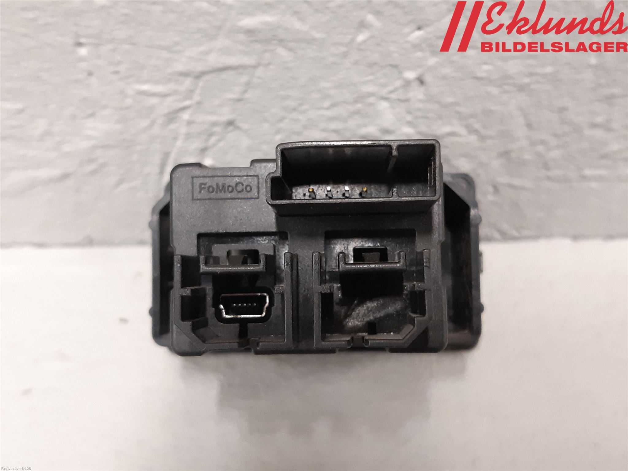 Ford RANGER 22- Usb Connection