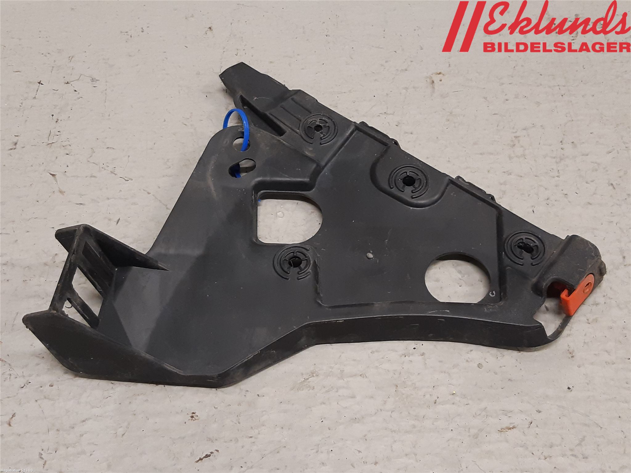 Opel ASTRA J 10-15 Stötfångarfäste Fram Hö