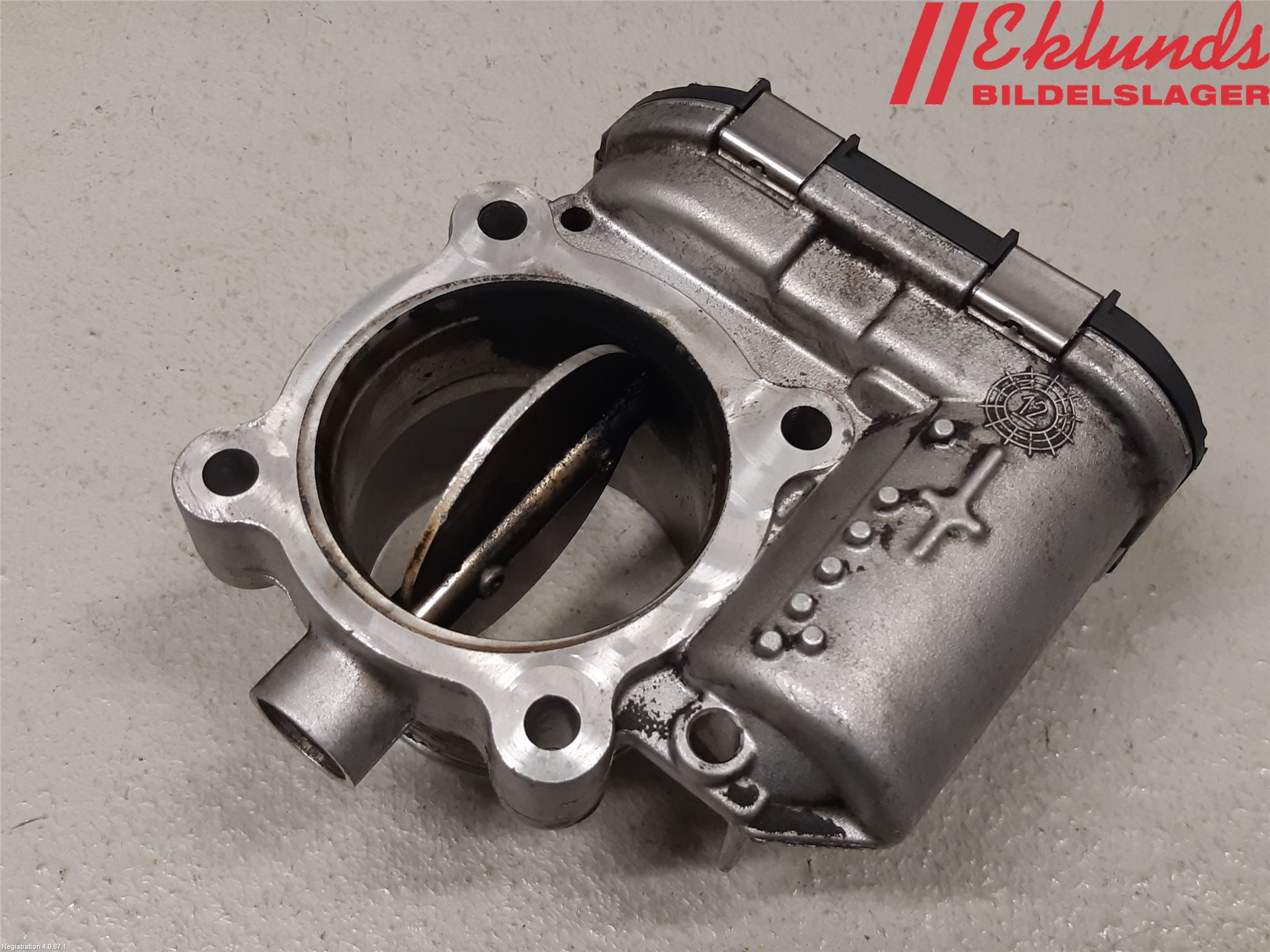 Volvo XC70 14-16 Injspjällhus