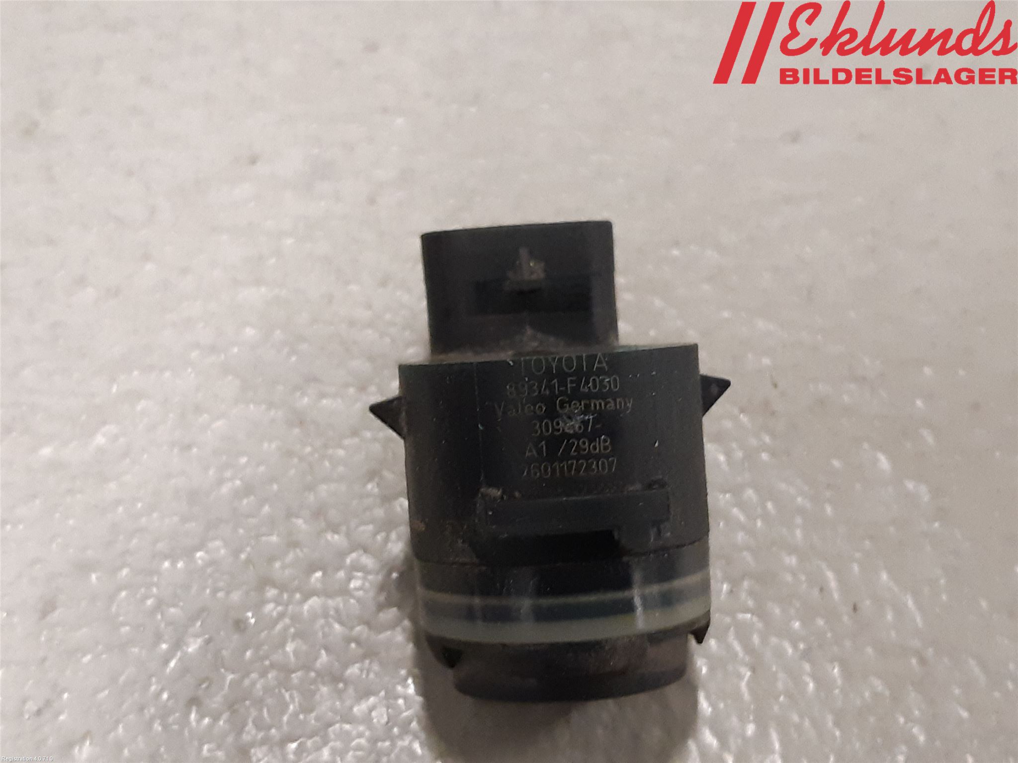 Toyota C-HR 16-23 Parkeringshjälp Backsensor