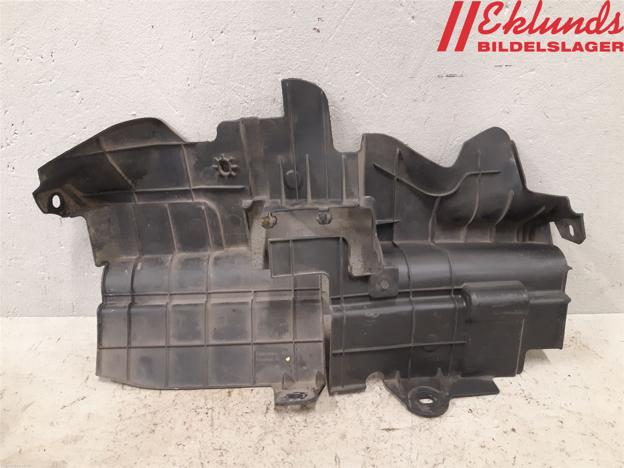 Honda CIVIC 17-22 Stötfångardel Fram Vä